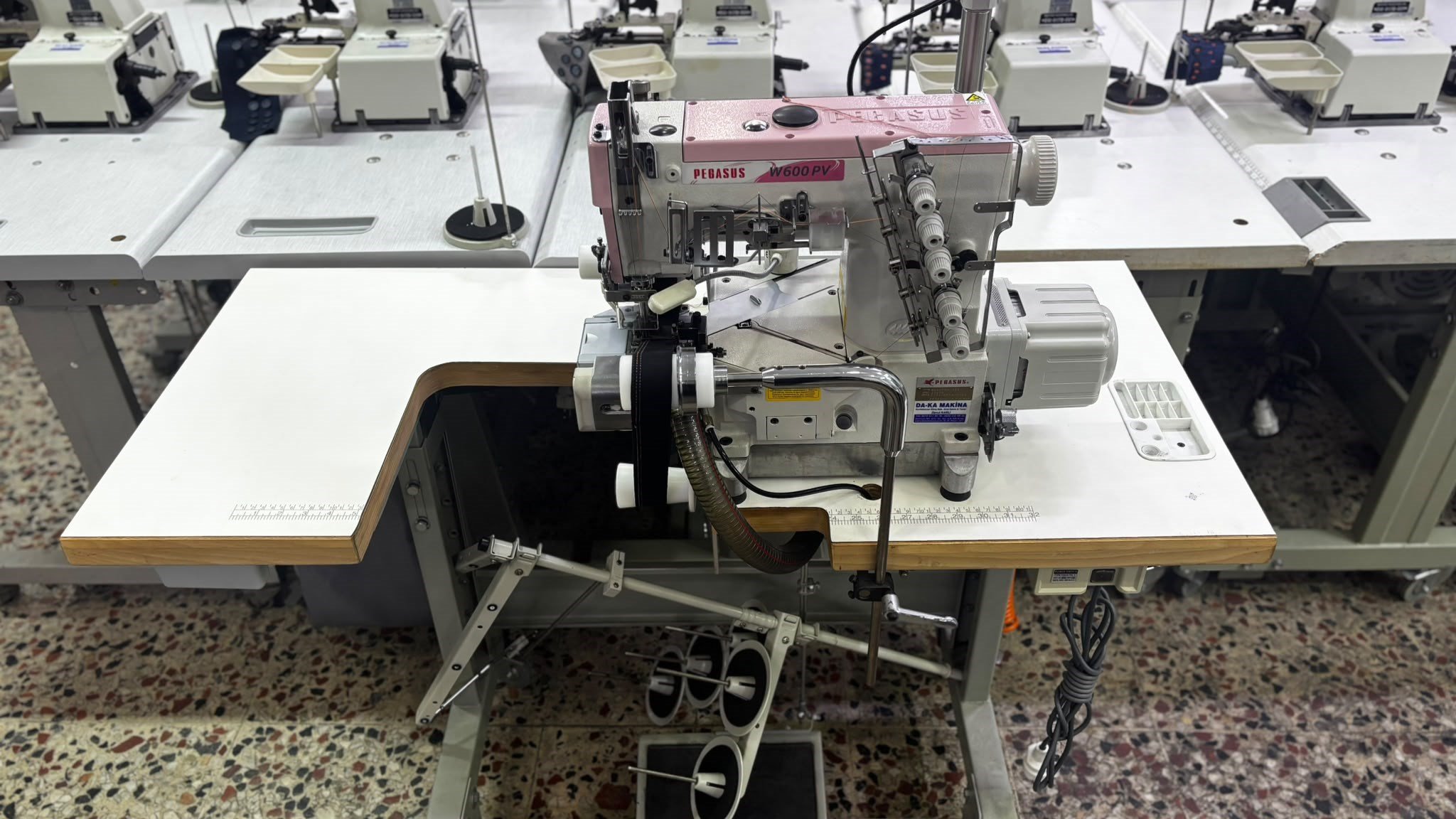 PEGASUS W600P Tüp bel reçme dikiş makinesi