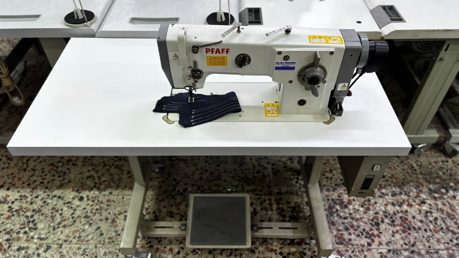 PFAFF 938 Elektronik zigzag dikiş makinesi