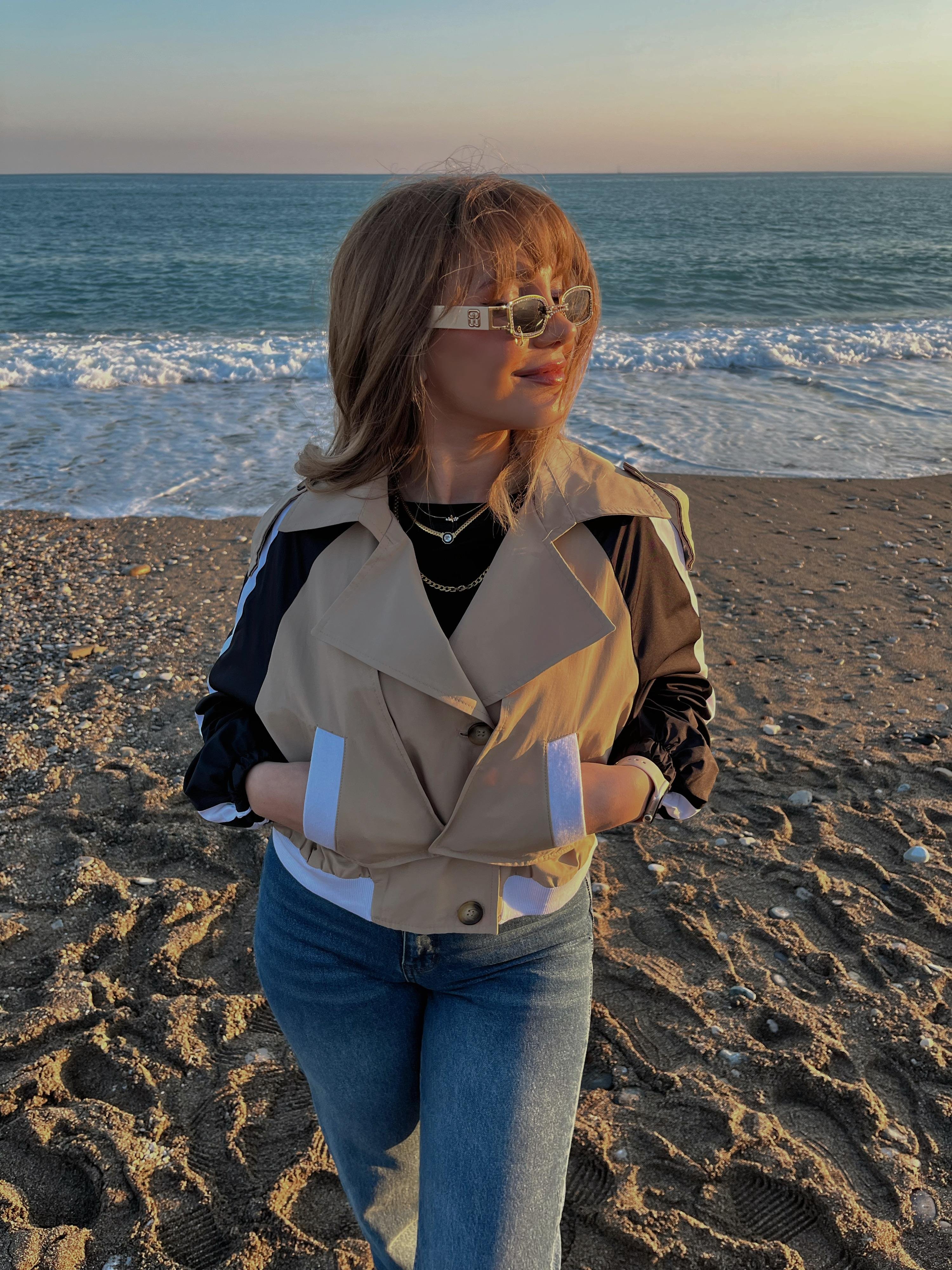 KRUVAZE YAKA CROP BLAZER CEKET