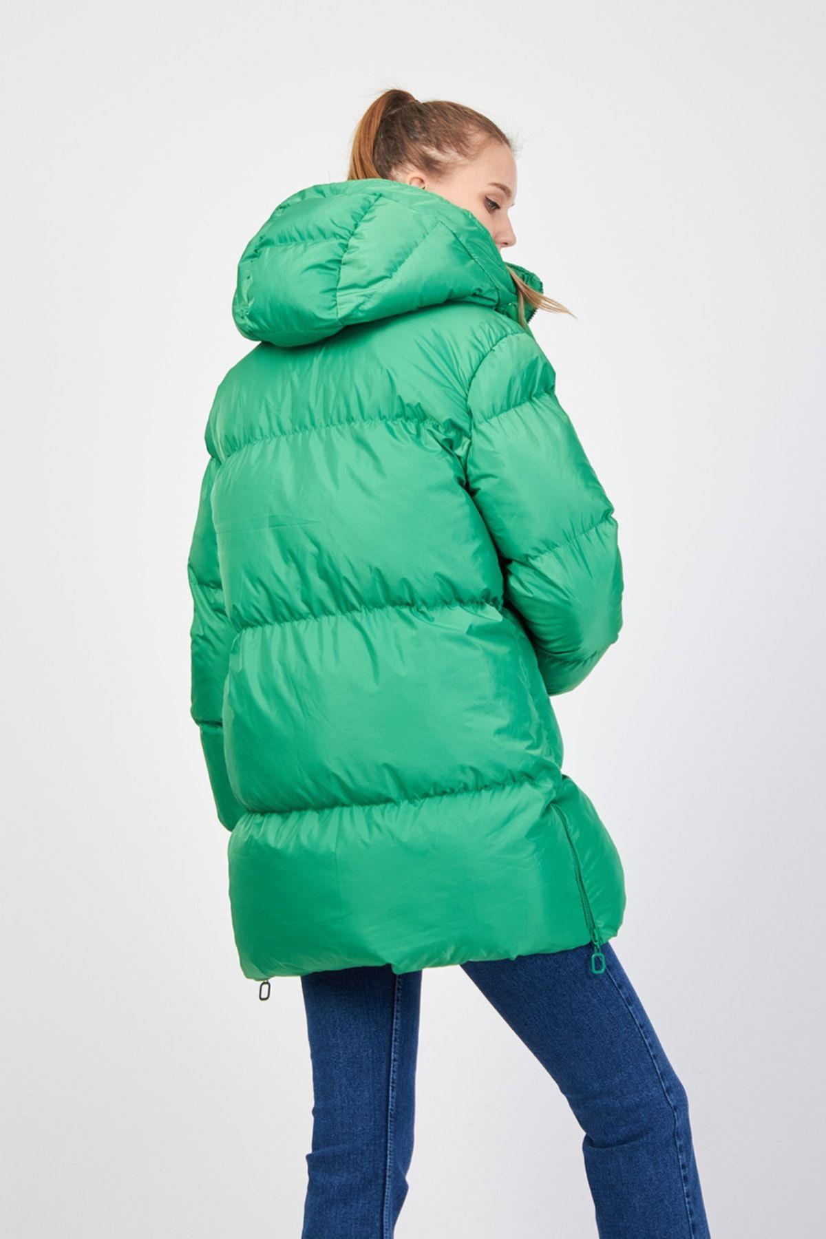 Yeşil Kapüşonlu Lüx Kalite Puffy Mont