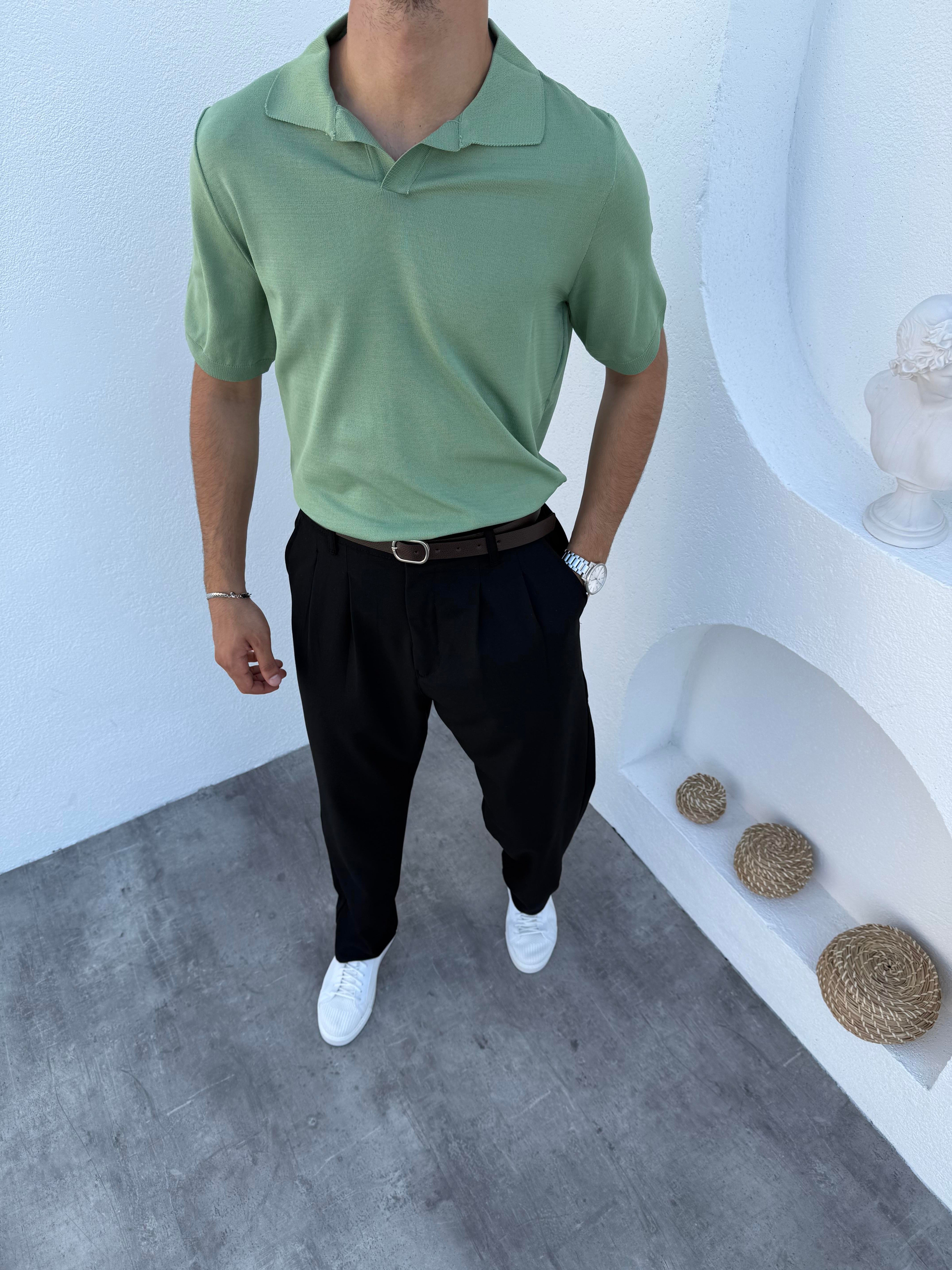 Basic Apaş Yaka Triko 