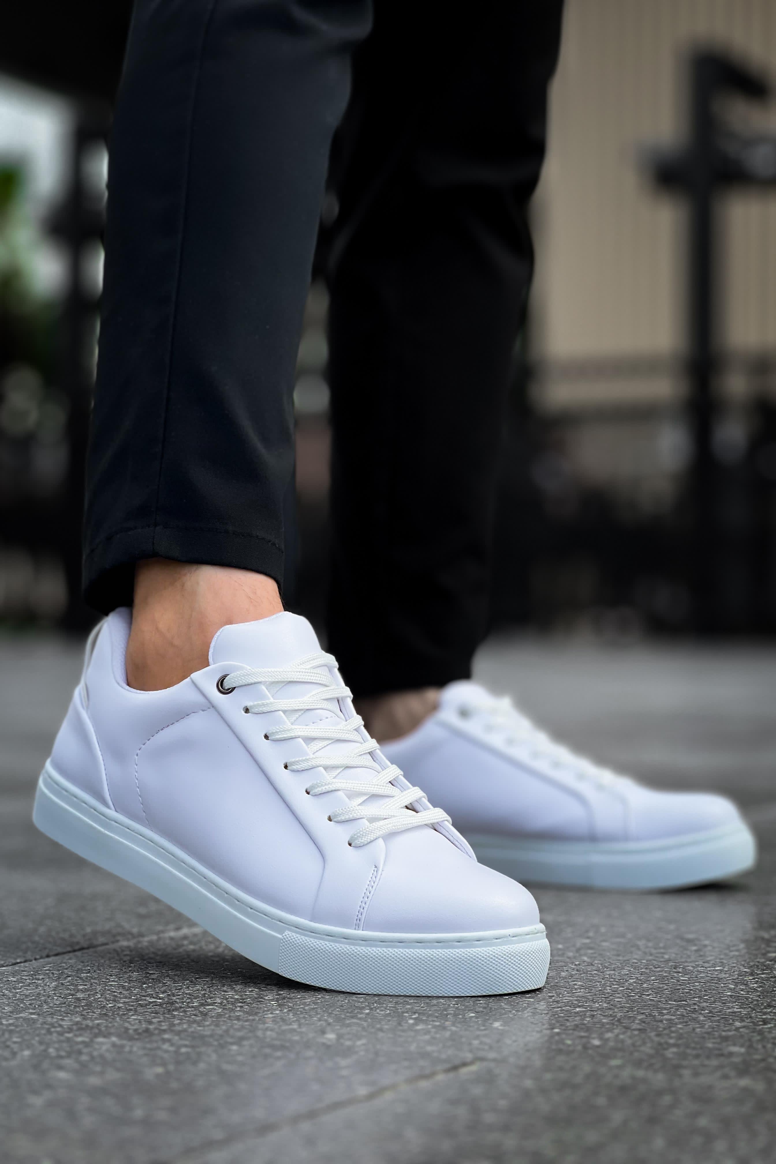 Beyaz Basic Ayakkabı