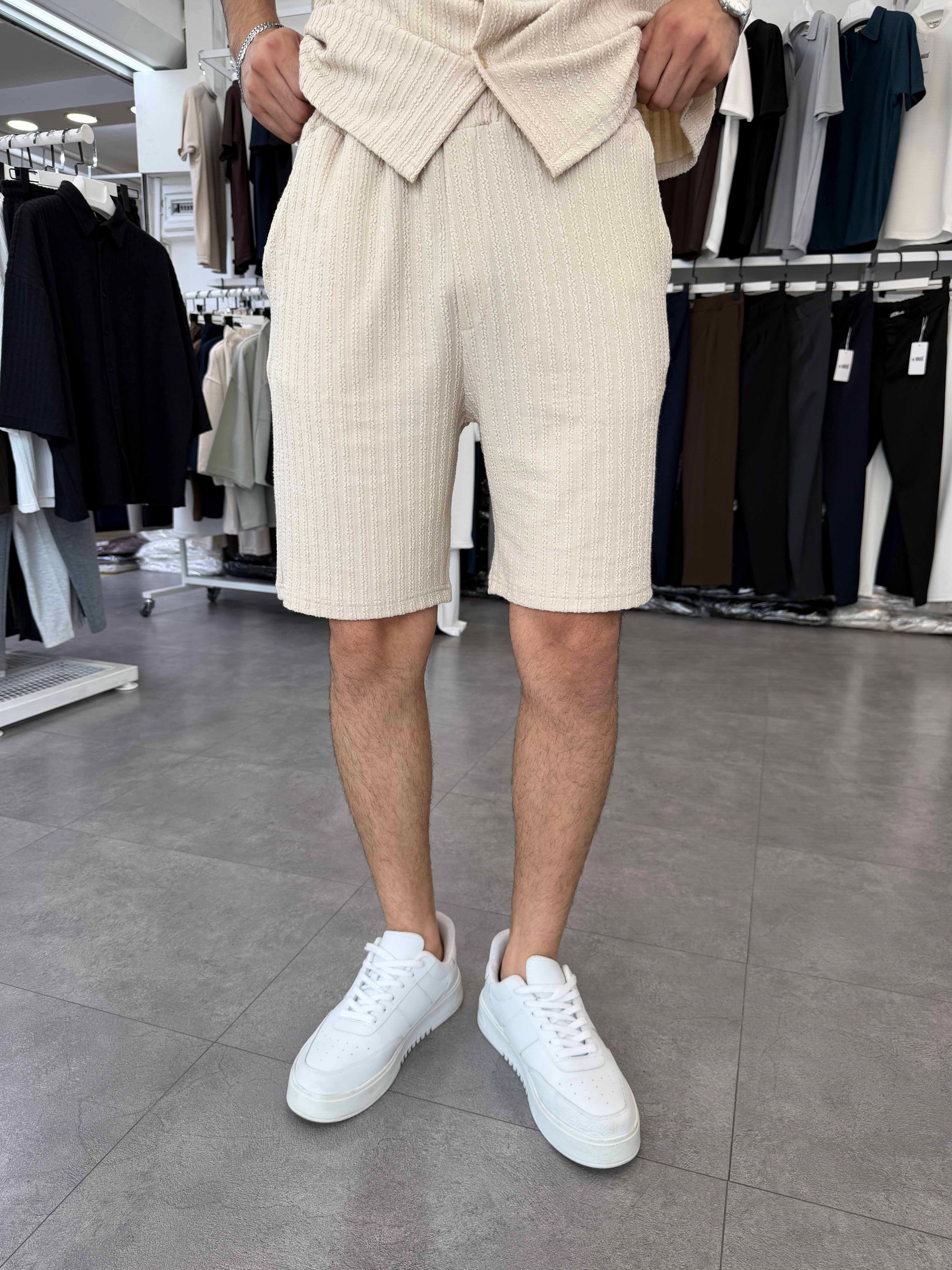 İthal Oversize Crop Kesim Şortlu Takım Bej