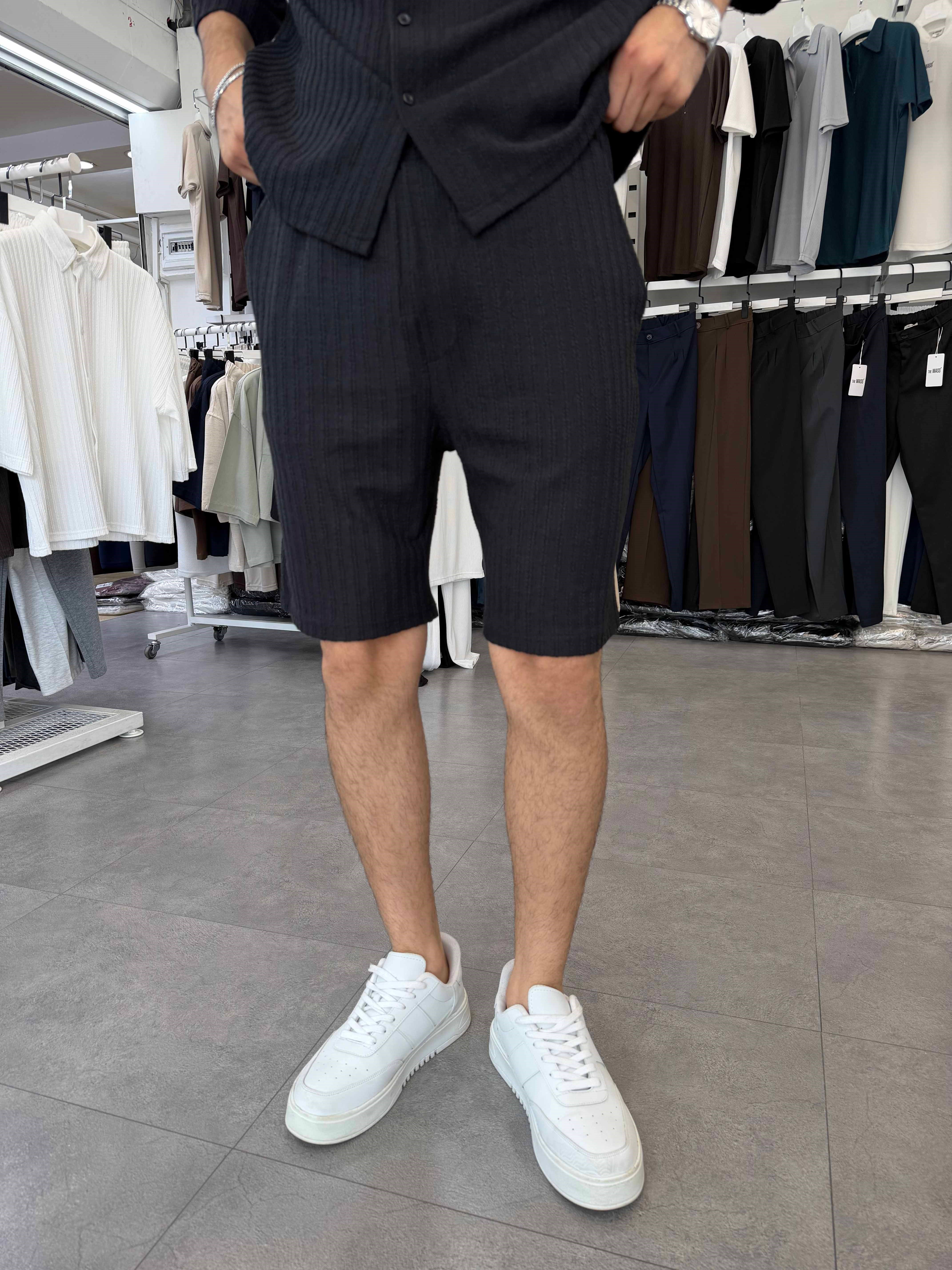 İthal Oversize Crop Kesim Şortlu Takım Siyah