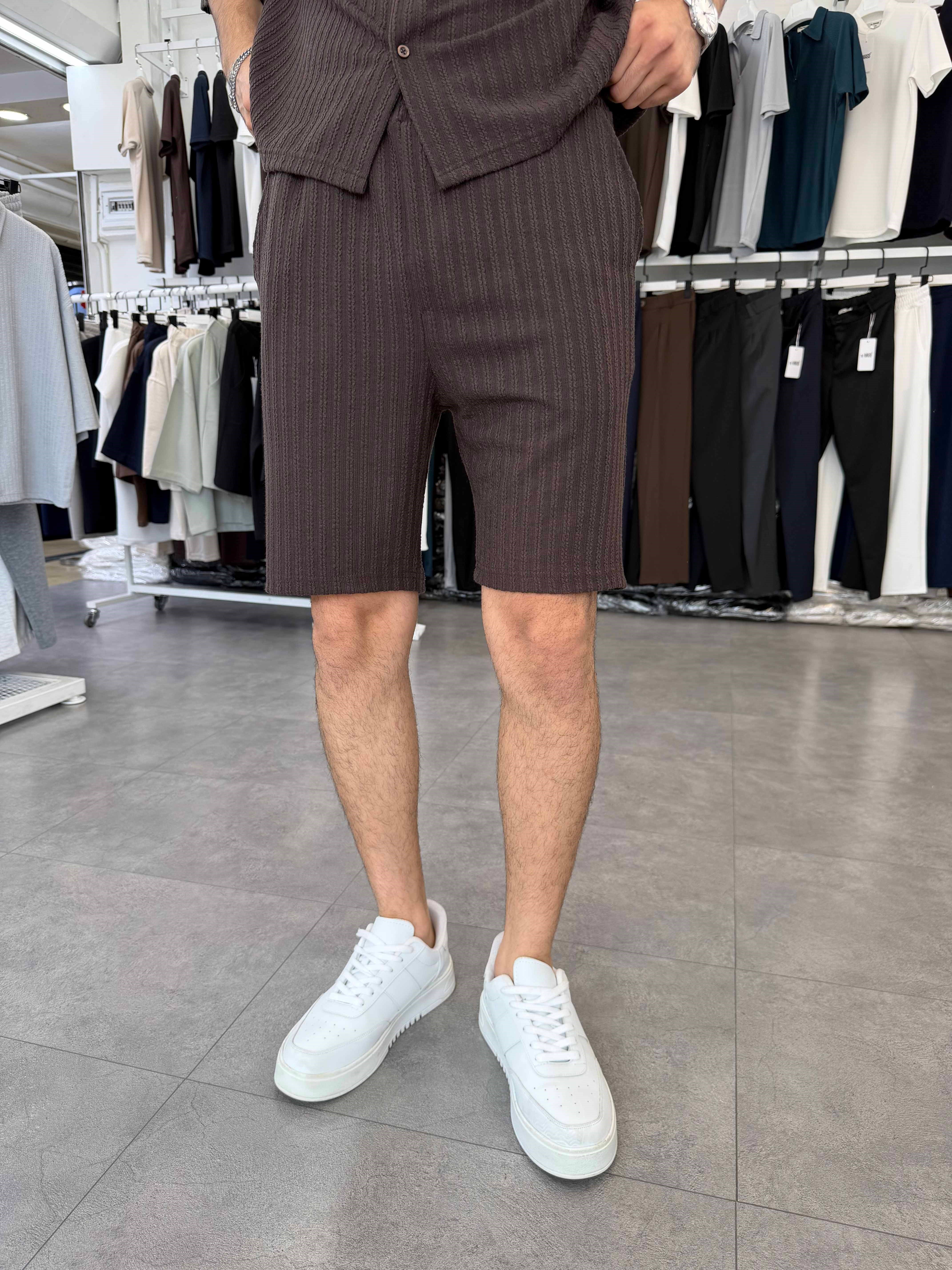 İthal Oversize Crop Kesim Şortlu Takım Kahverengi