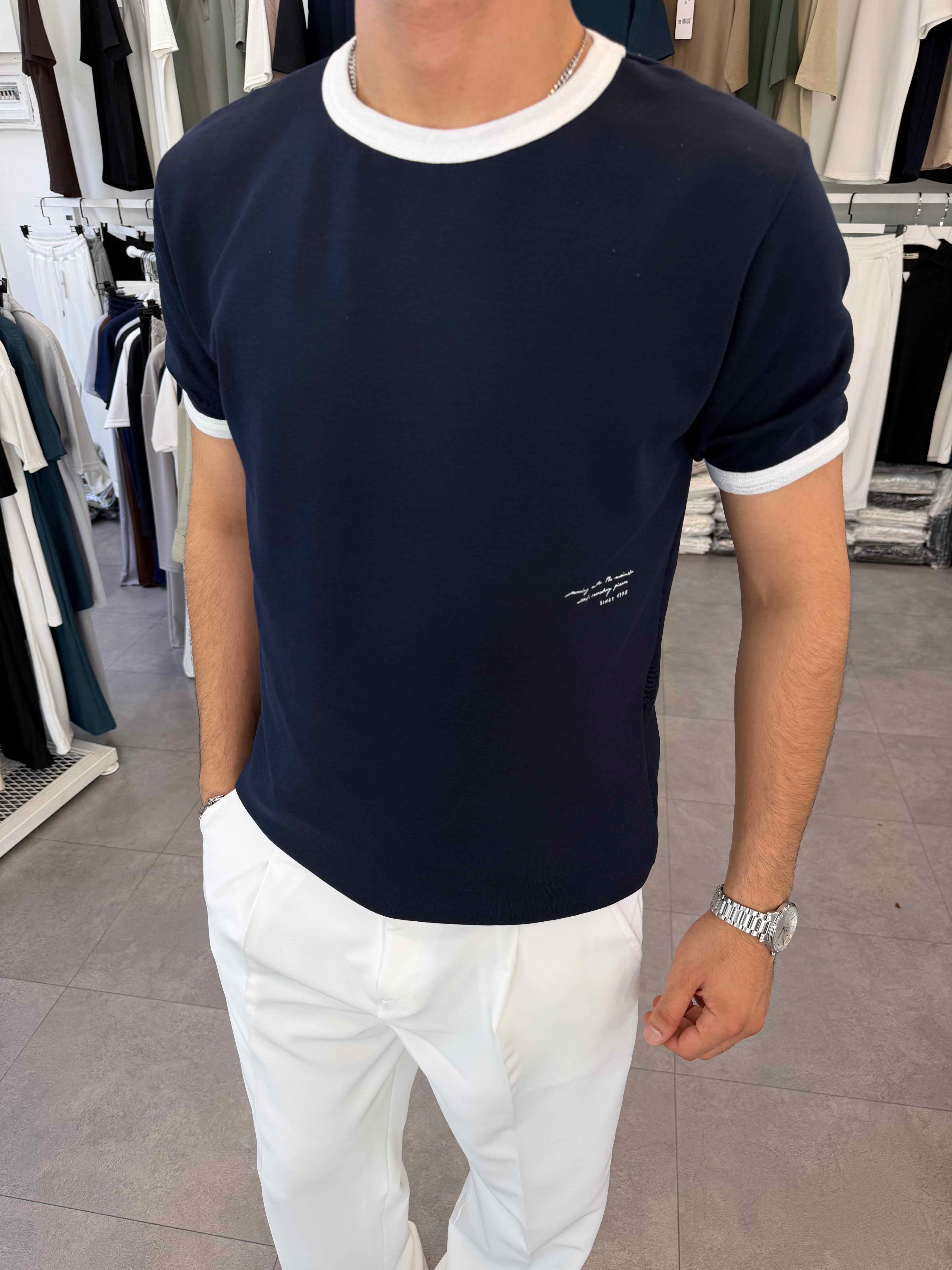 Kol ve Yaka Detaylı Regular Tişört Lacivert