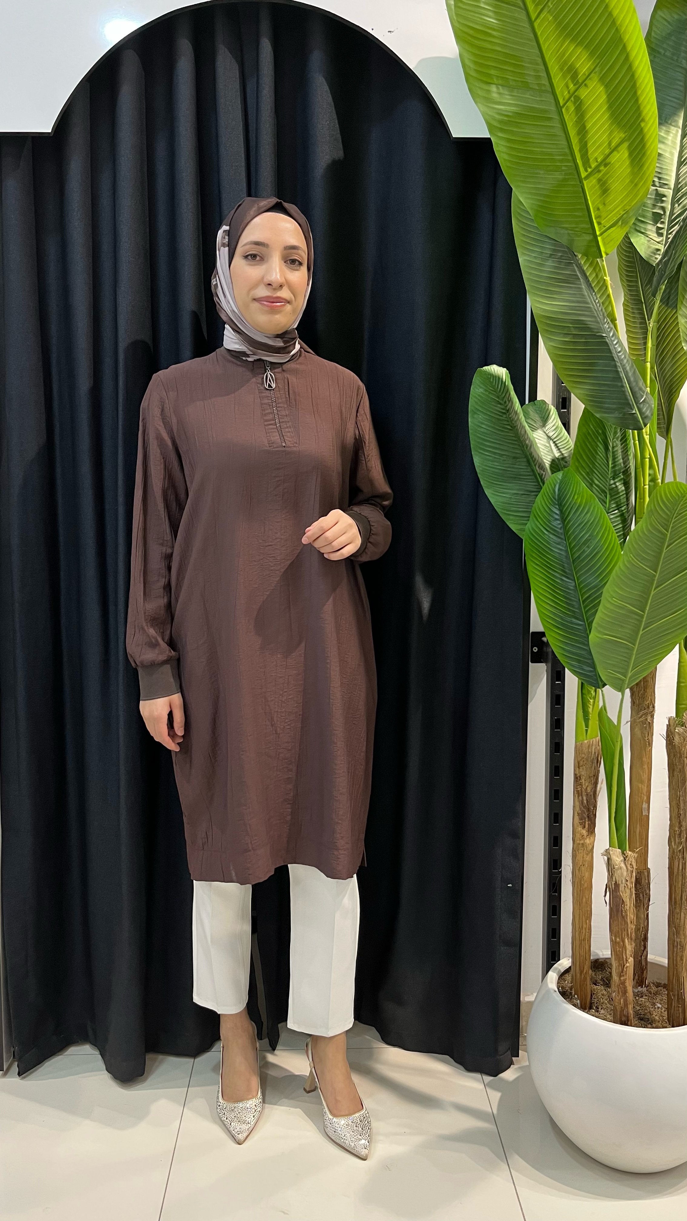 Armine Trend Çilek Kumaş Yarım Fermuarlı Tunik 26YT62 Kahverengi