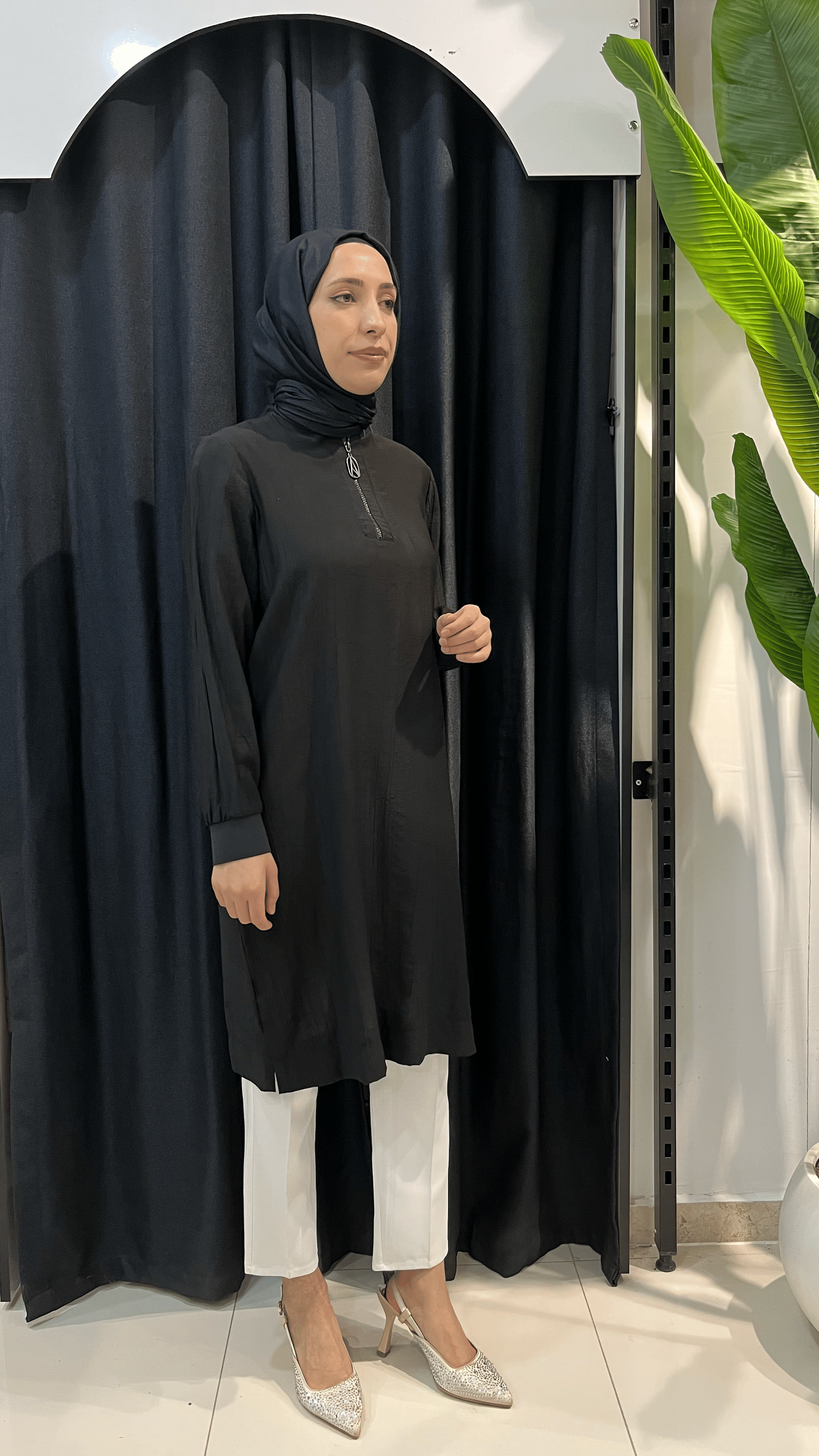 Armine Trend Çilek Kumaş Yarım Fermuarlı Tunik 26YT62 Siyah