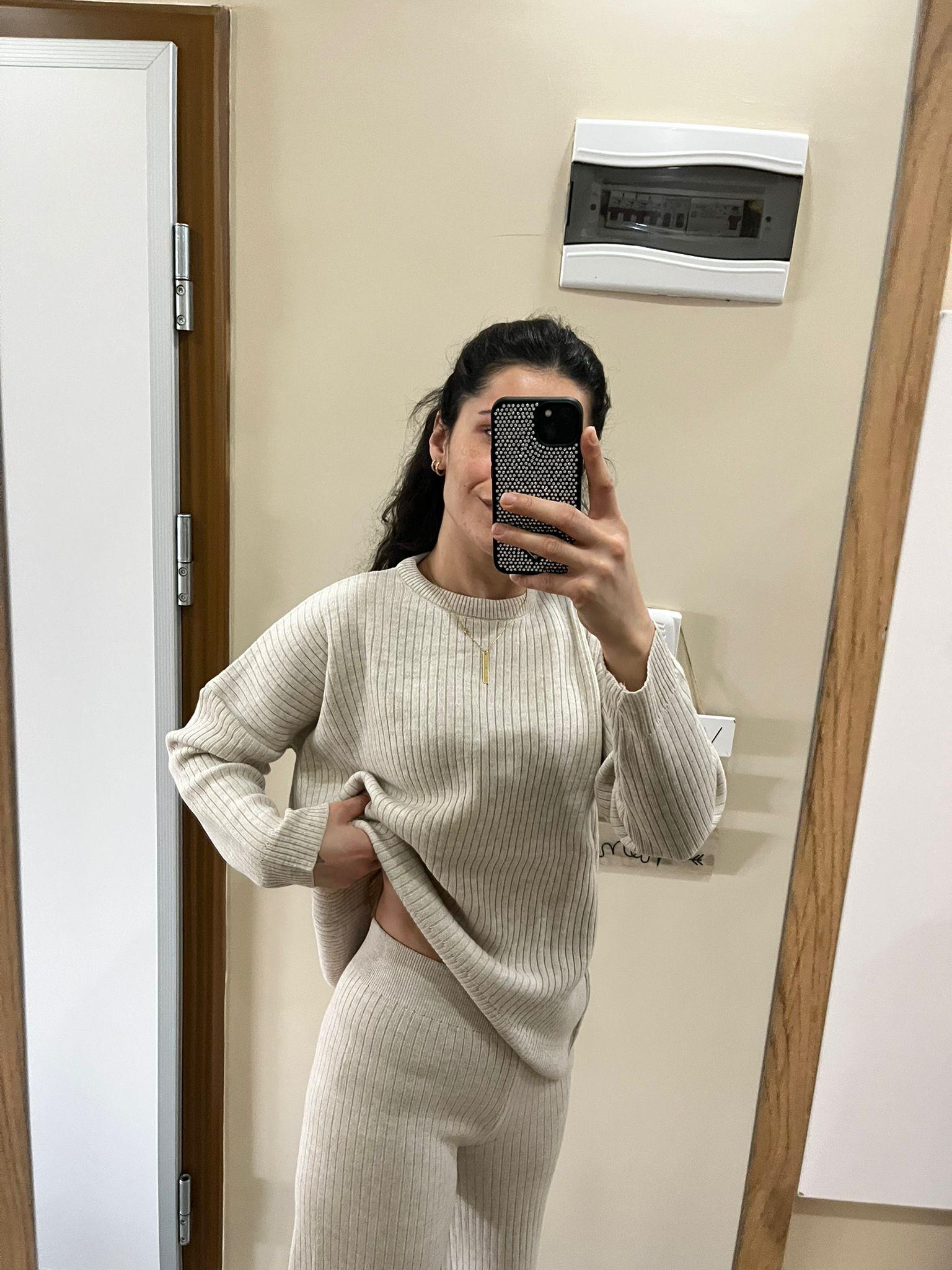 Taş Rengi Triko Takım