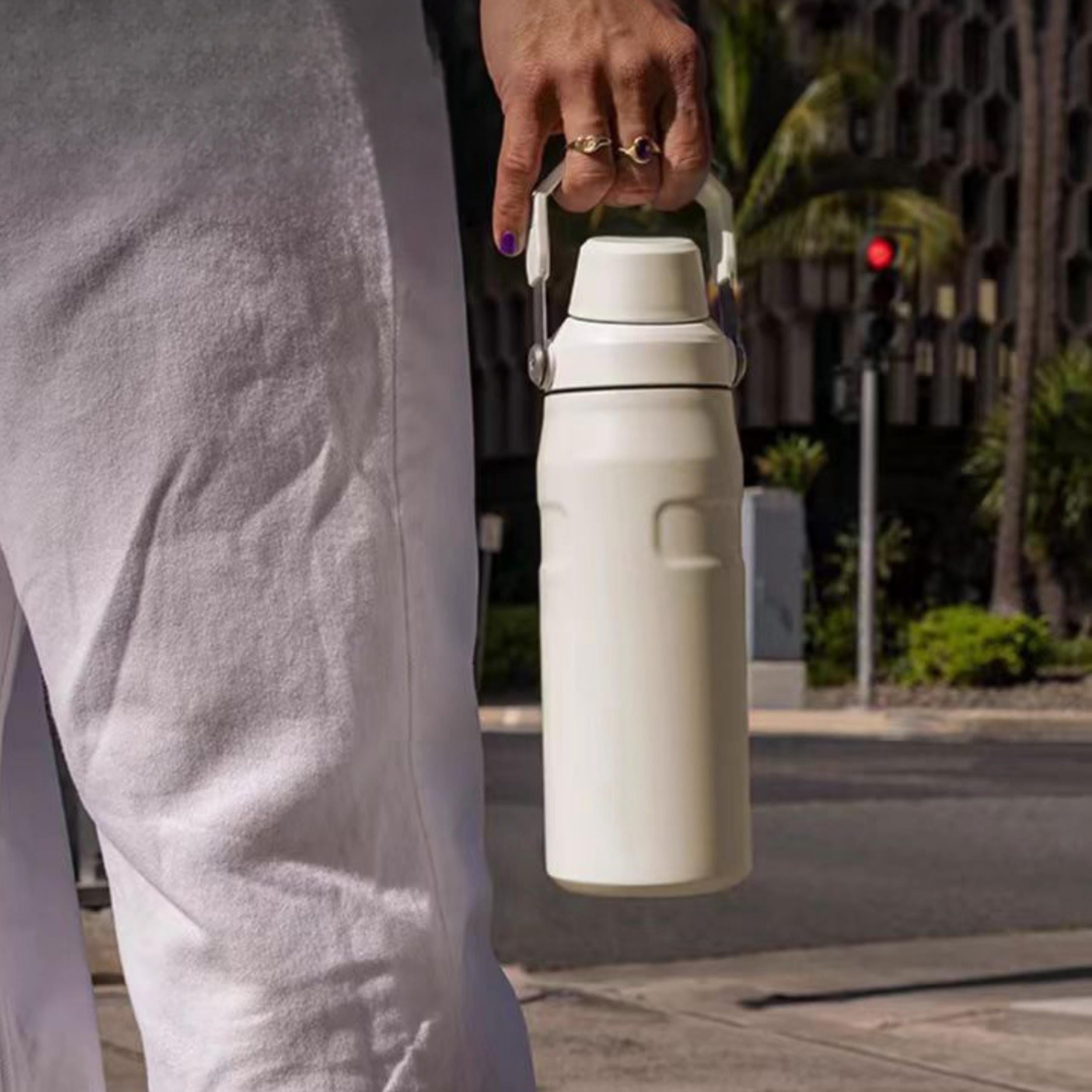 720 ml Paslanmaz Çelik Çift Katmanlı Termos