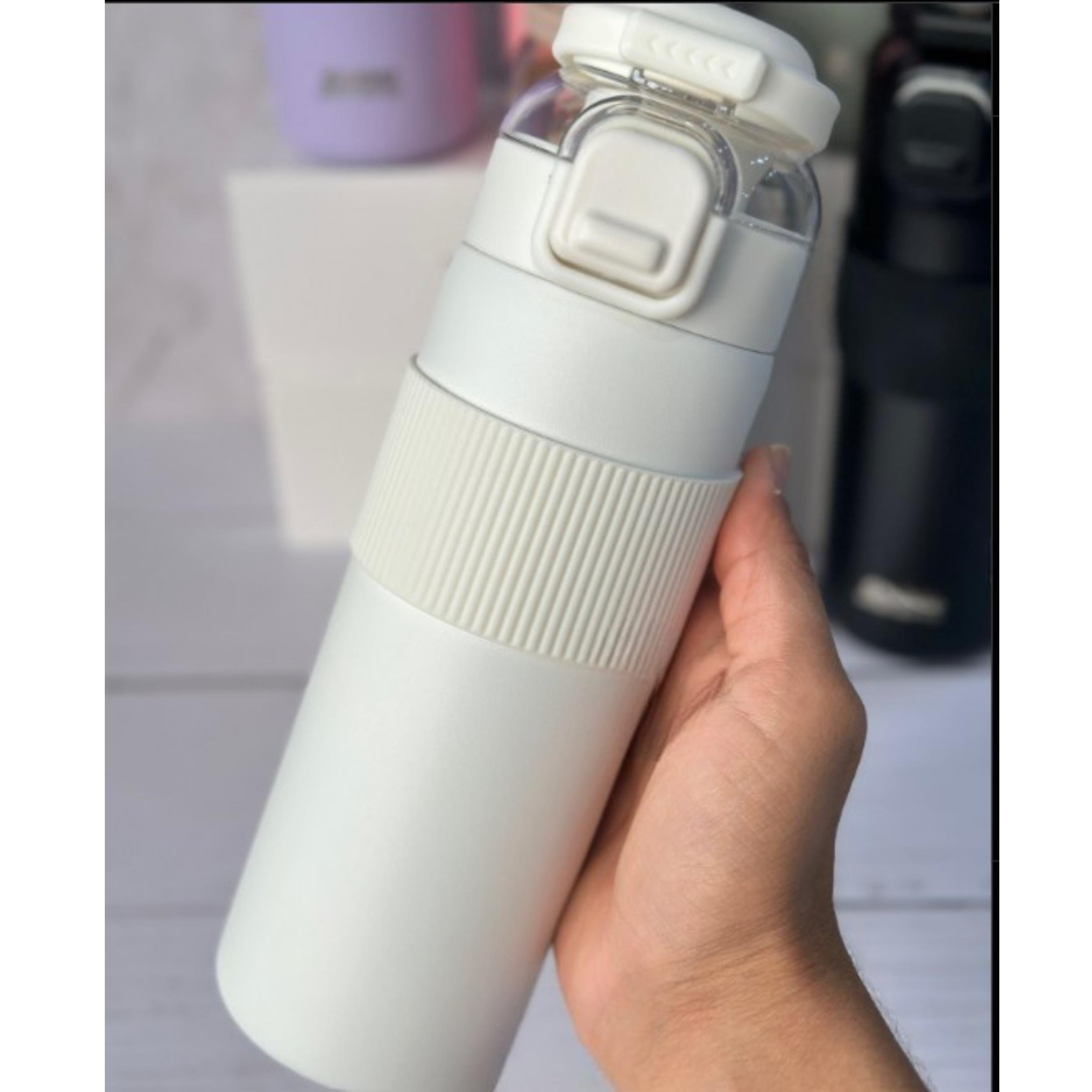 Paslanmaz Çelik Termos 700 ml-Tektuşla Açılır Çift Kullanımlı Kapak