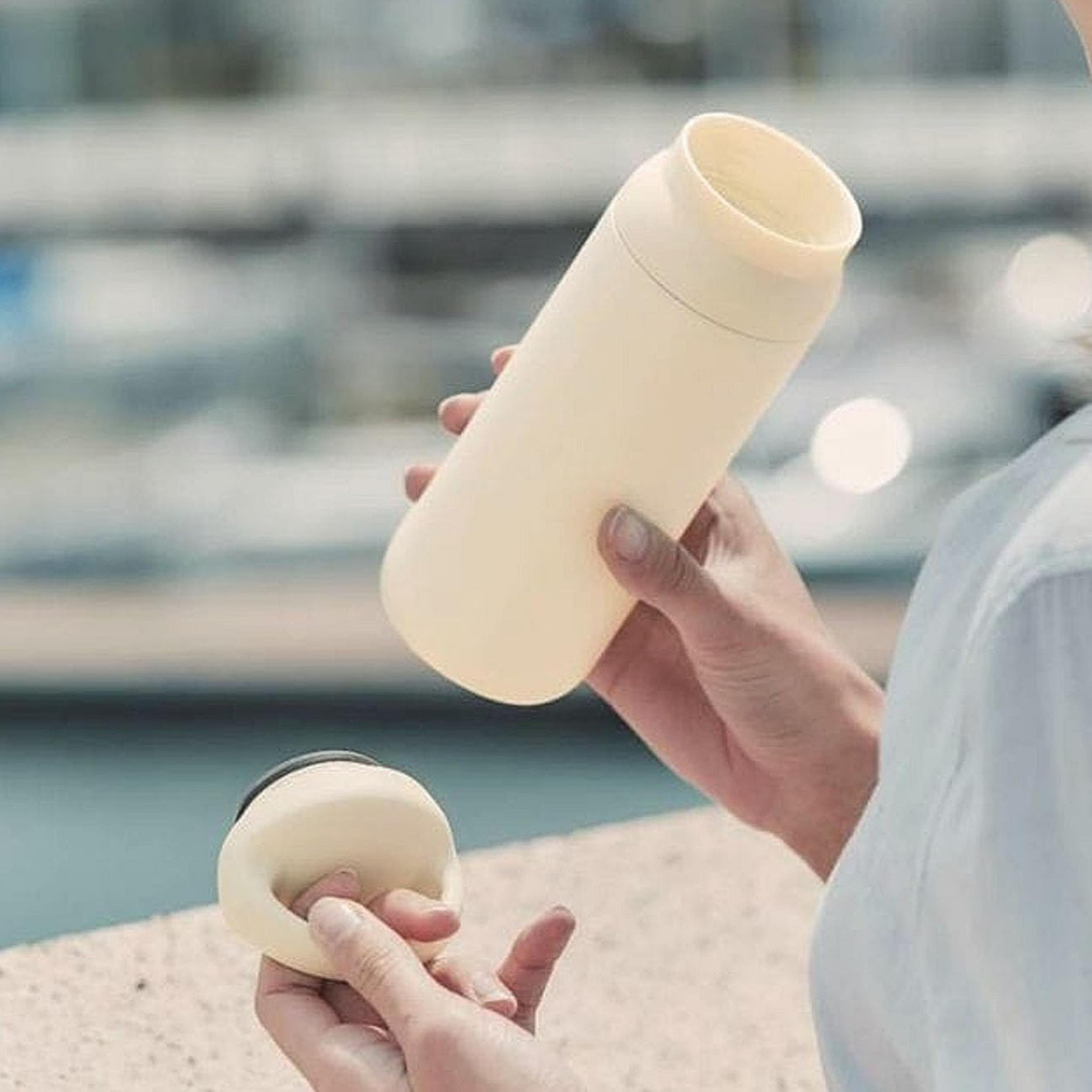 Paslanmaz Çelik Tutacaklı Termos 500 ml -Vakumlu Sızdırmaz Termos