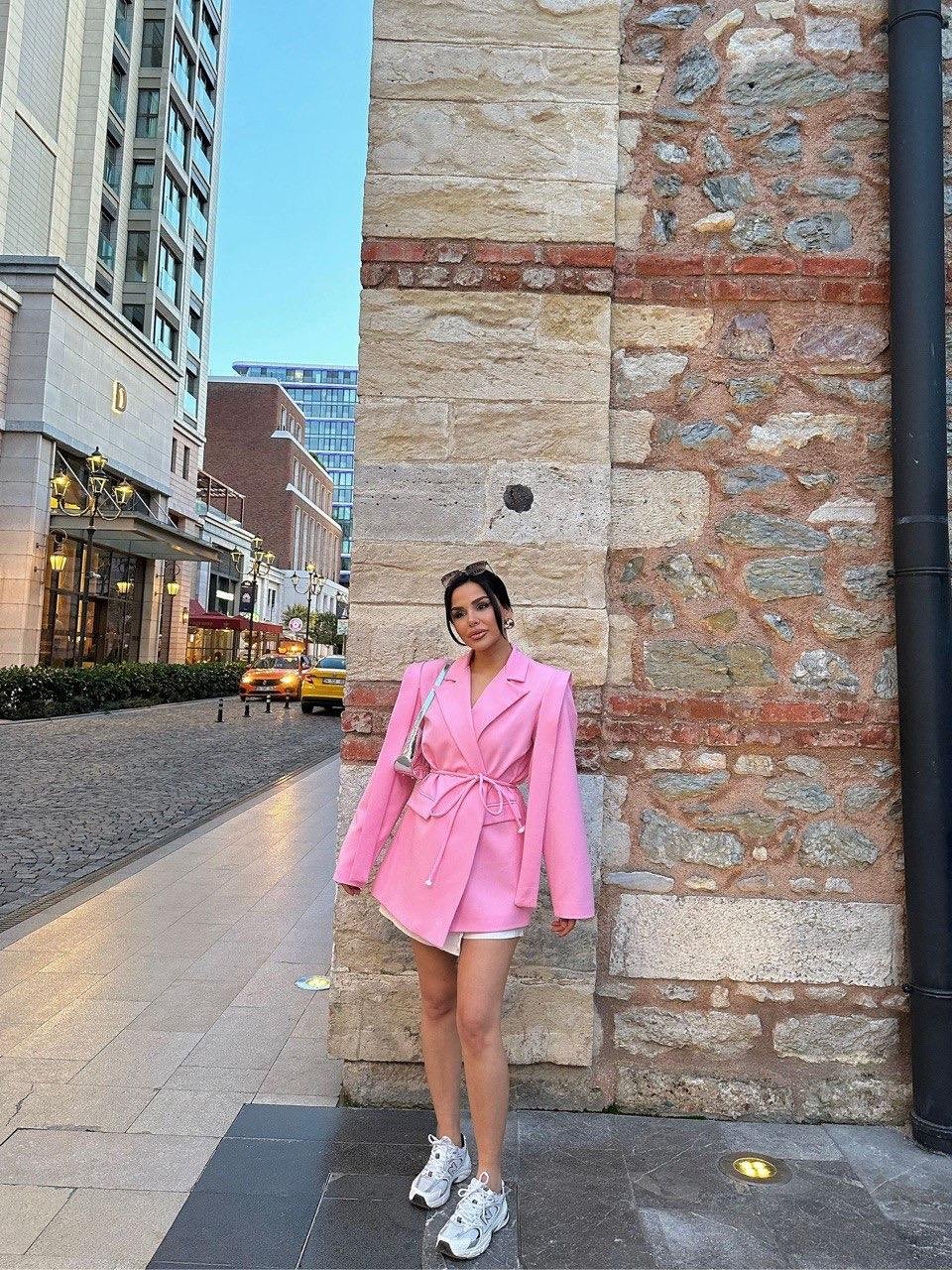  Pembe Bağlamalı Tasarım Ceket