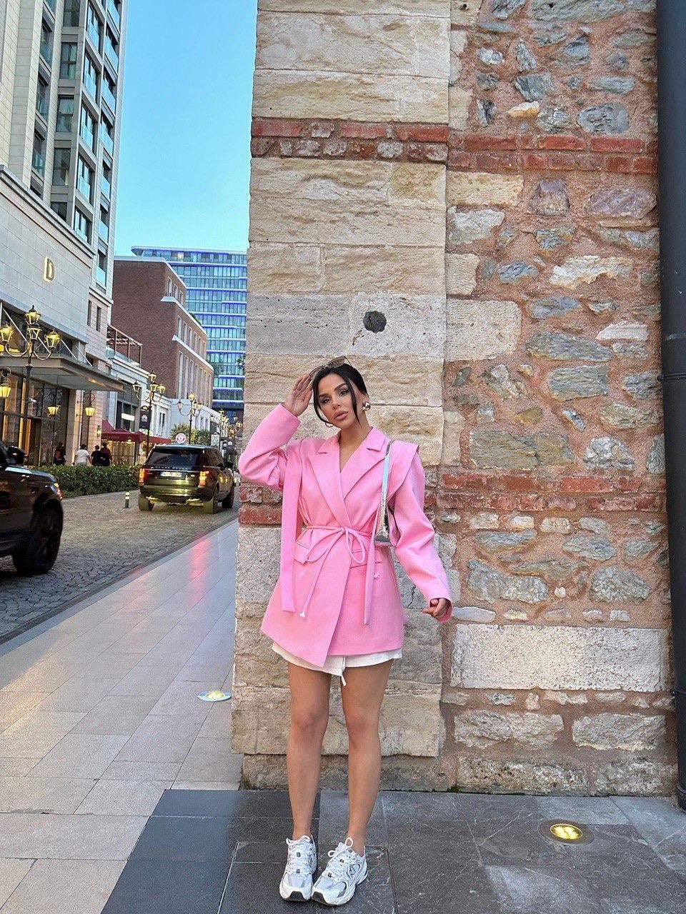  Pembe Bağlamalı Tasarım Ceket