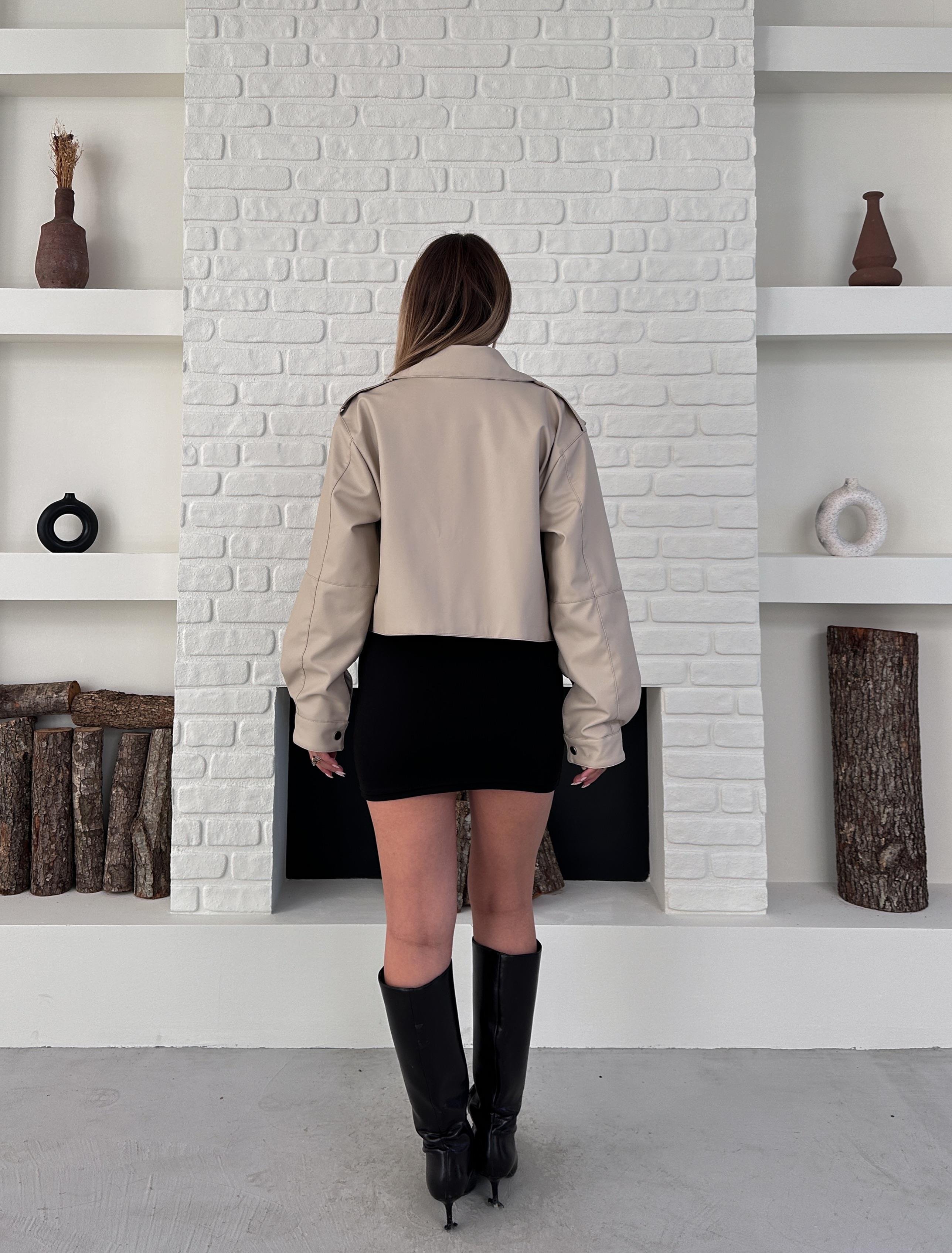 Bej Yeni Sezon Oversize Deri Ceket