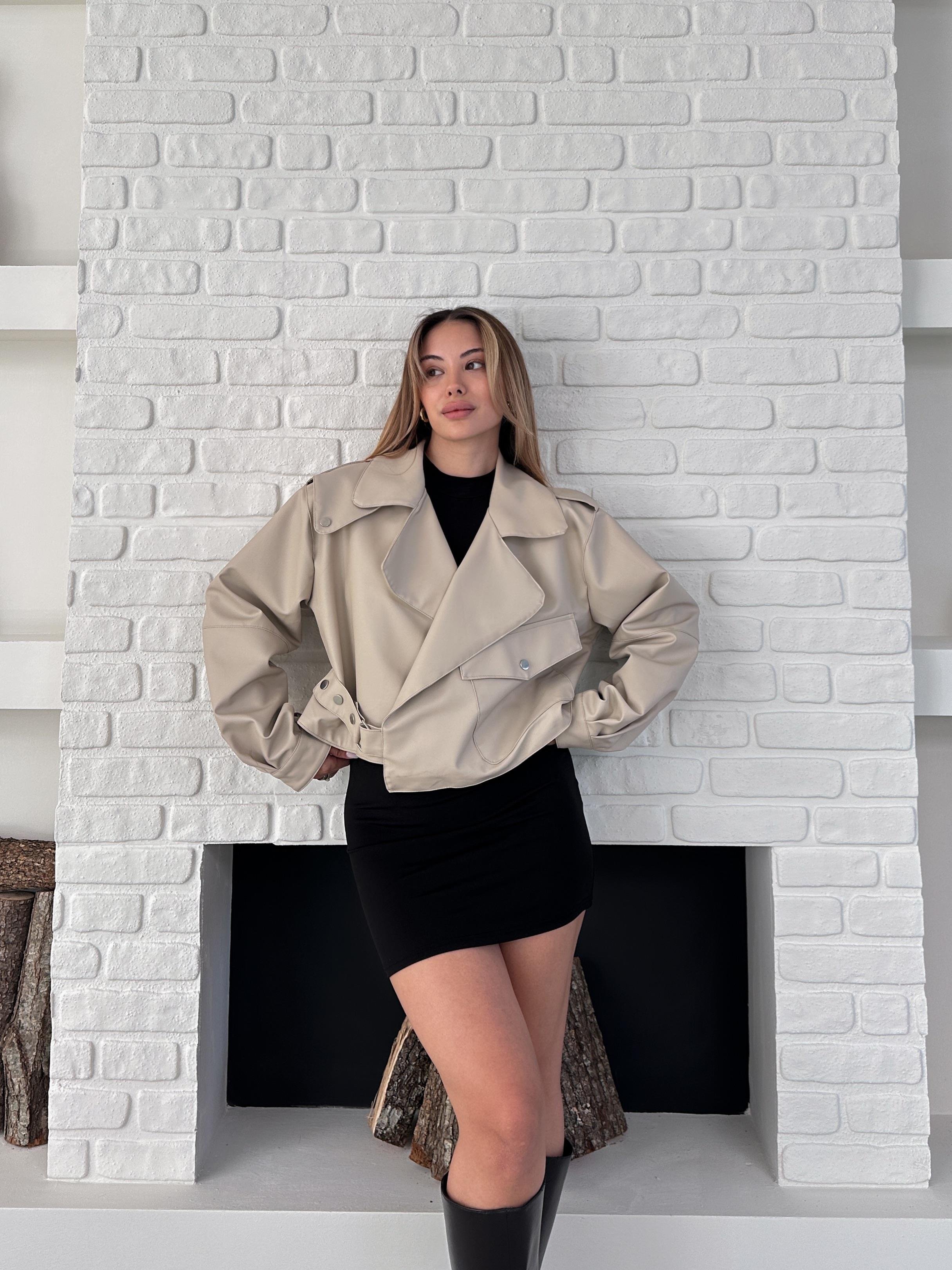 Bej Yeni Sezon Oversize Deri Ceket