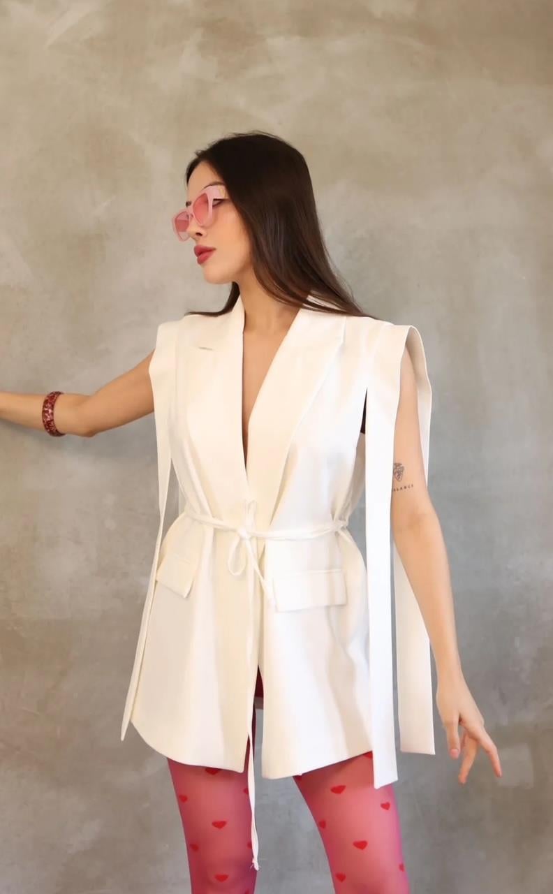 Beyaz Bağlamalı Blazer Yelek