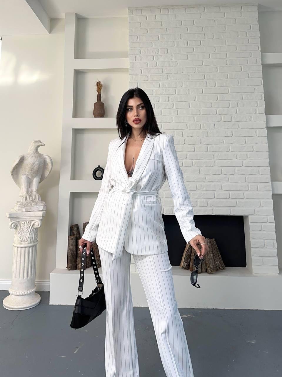 Beyaz-Çizgili Kuşaklı Bağlamalı Ceket Pantolon Blazer Takım