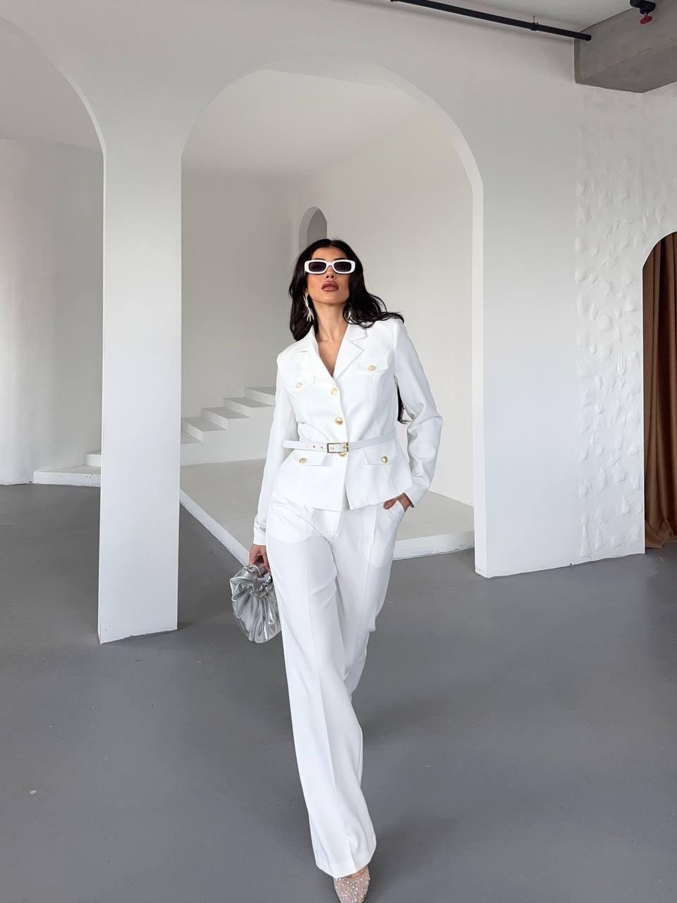 Beyaz Kemerli Ceket Pantolon Blazer Takım