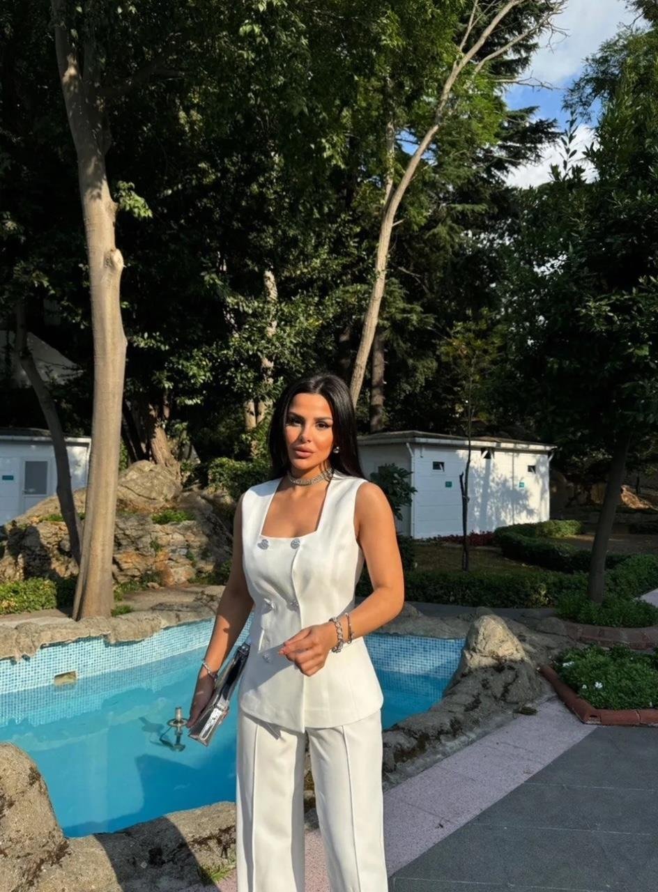 Beyaz Taş Düğmeli Yelek Pantolon Blazer Takım