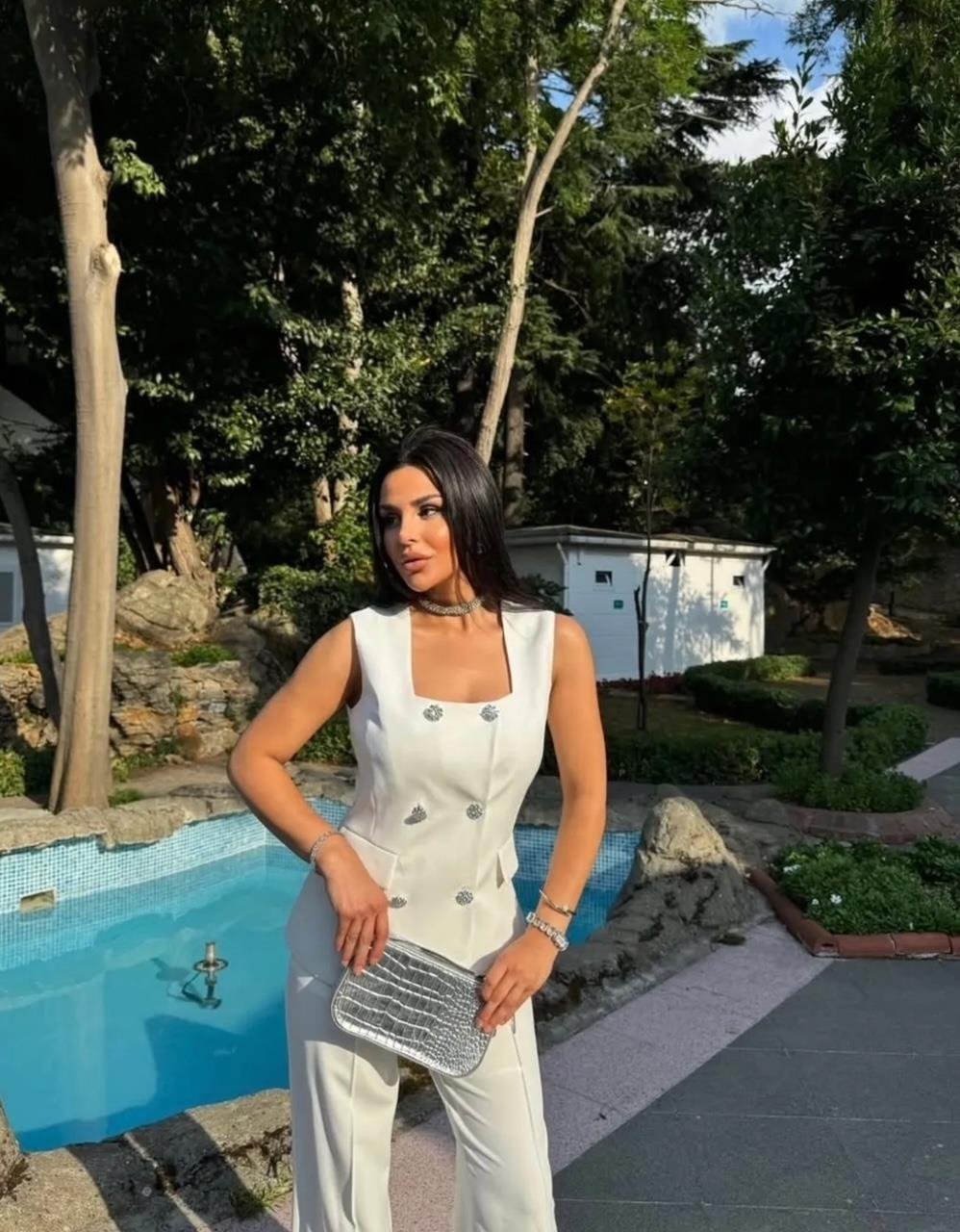 Beyaz Taş Düğmeli Yelek Pantolon Blazer Takım