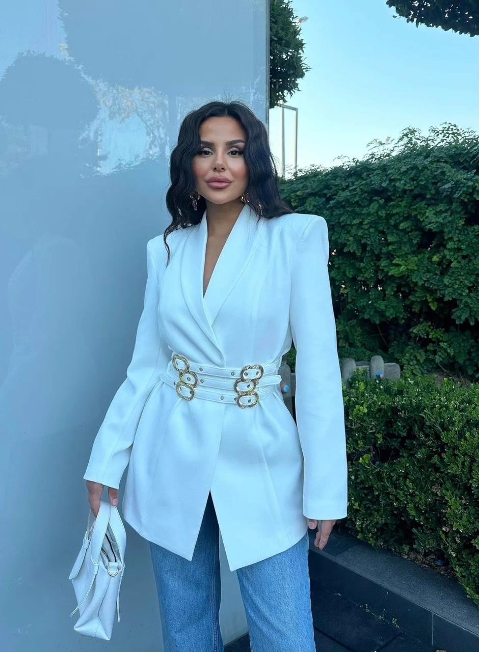 Beyaz Üç Kemerli Blazer Ceket Elbise