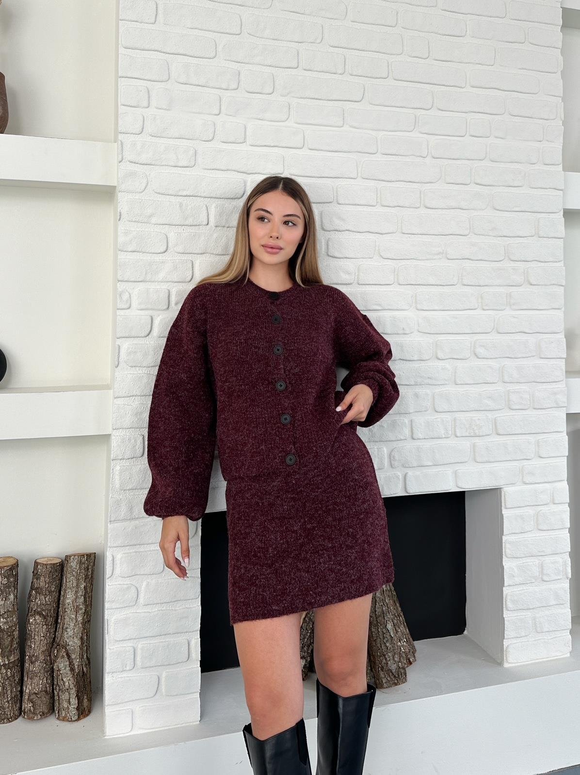 Bordo Düğmeli Bluz Etek Triko Takım