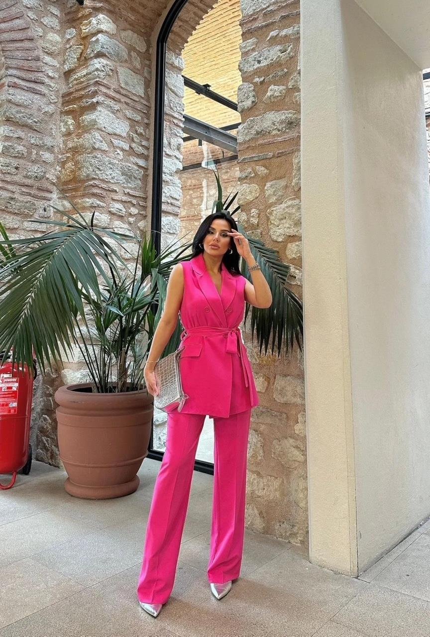 Fuşya Düğmeli Kuşaklı Yelek Pantolon Blazer Takım