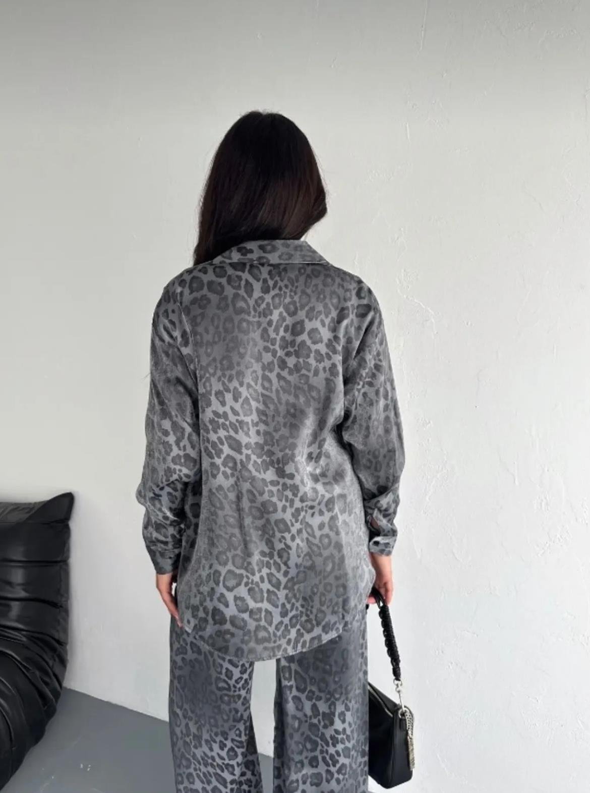 Gri Leopar Takım