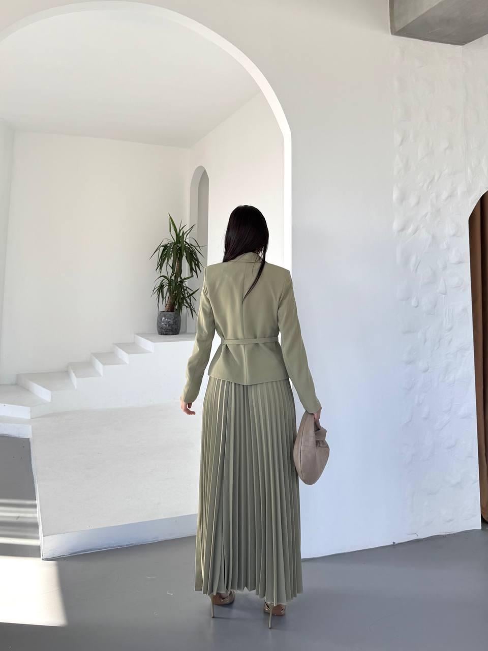 Haki Kemerli Pilise Etekli Blazer Takım