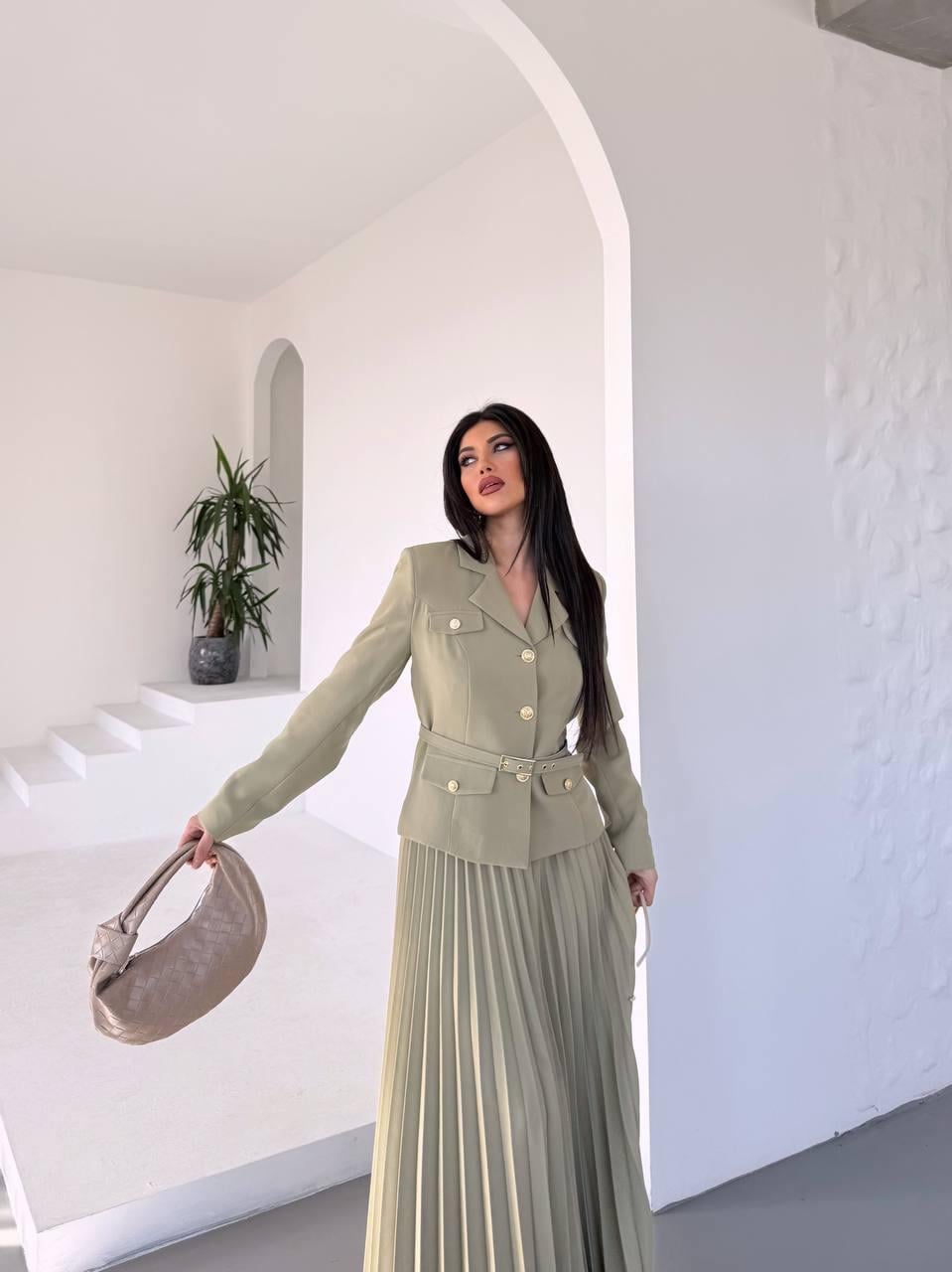 Haki Kemerli Pilise Etekli Blazer Takım