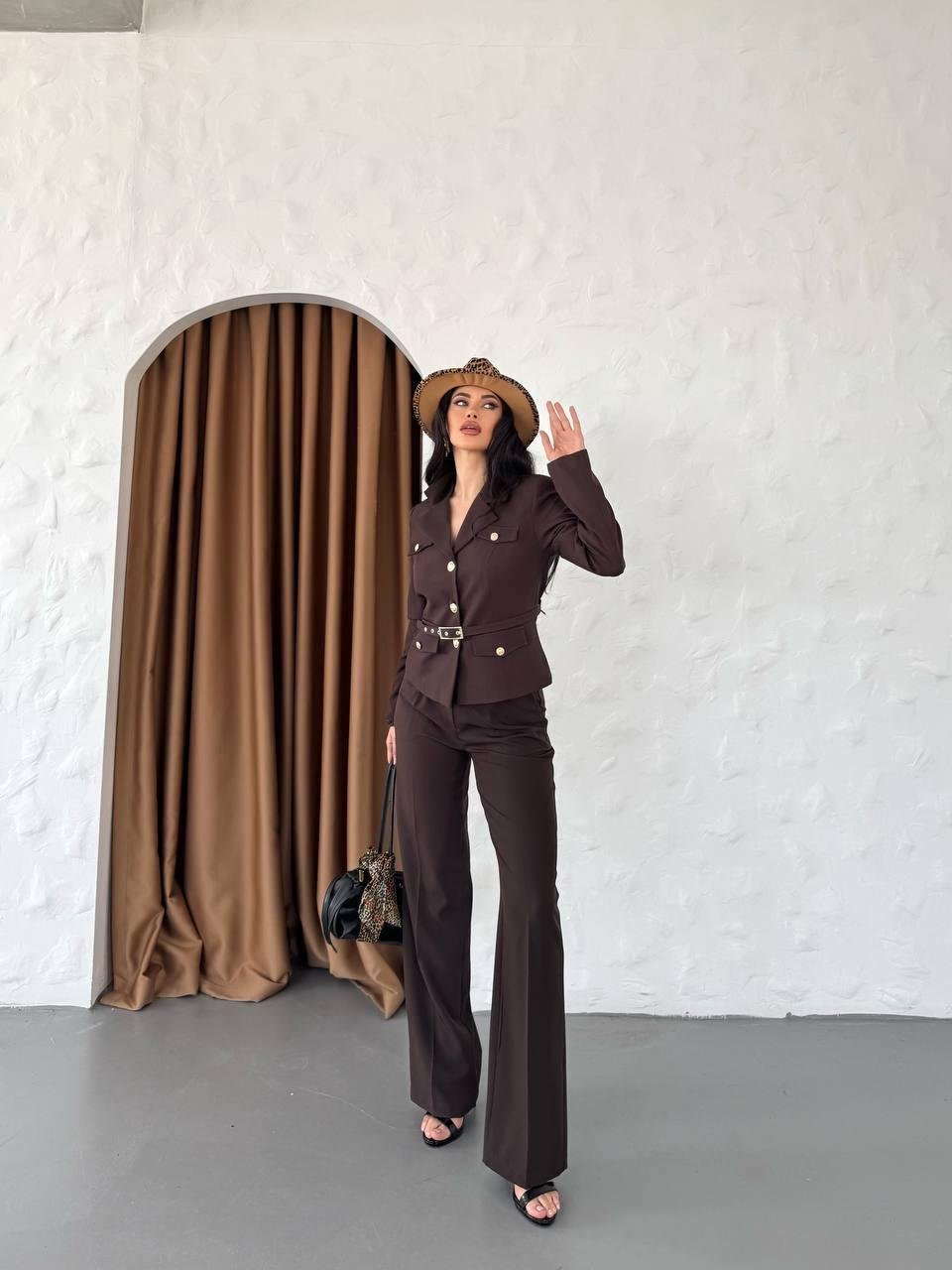 Kahverengi Kemerli Ceket Pantolon Blazer Takım
