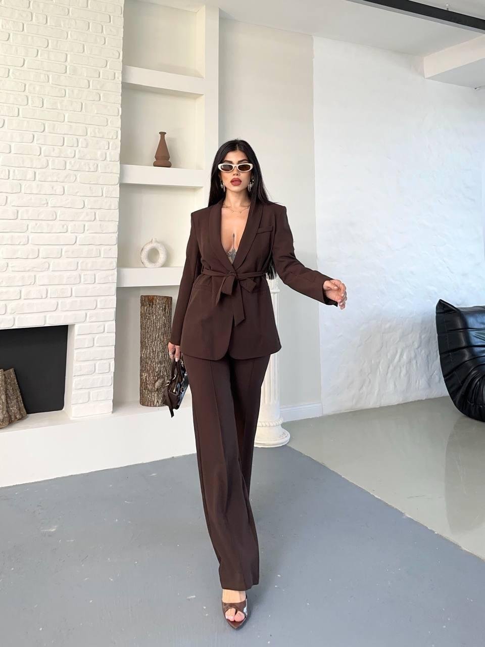 Kahverengi Kuşaklı Bağlamalı Ceket Pantolon Blazer Takım