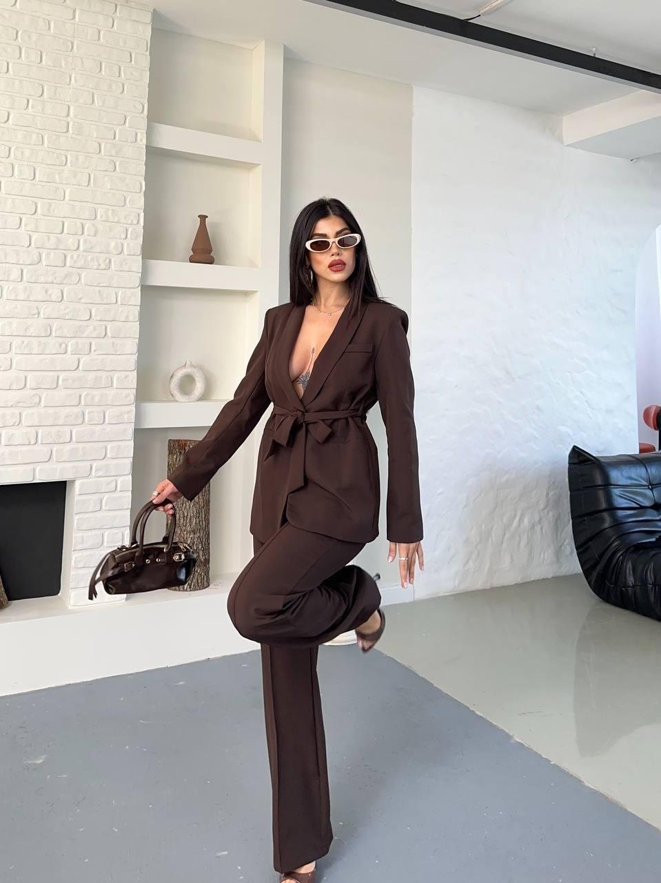 Kahverengi Kuşaklı Bağlamalı Ceket Pantolon Blazer Takım