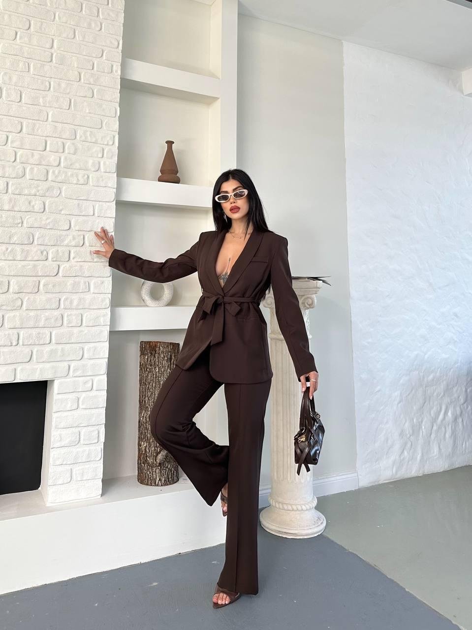 Kahverengi Kuşaklı Bağlamalı Ceket Pantolon Blazer Takım