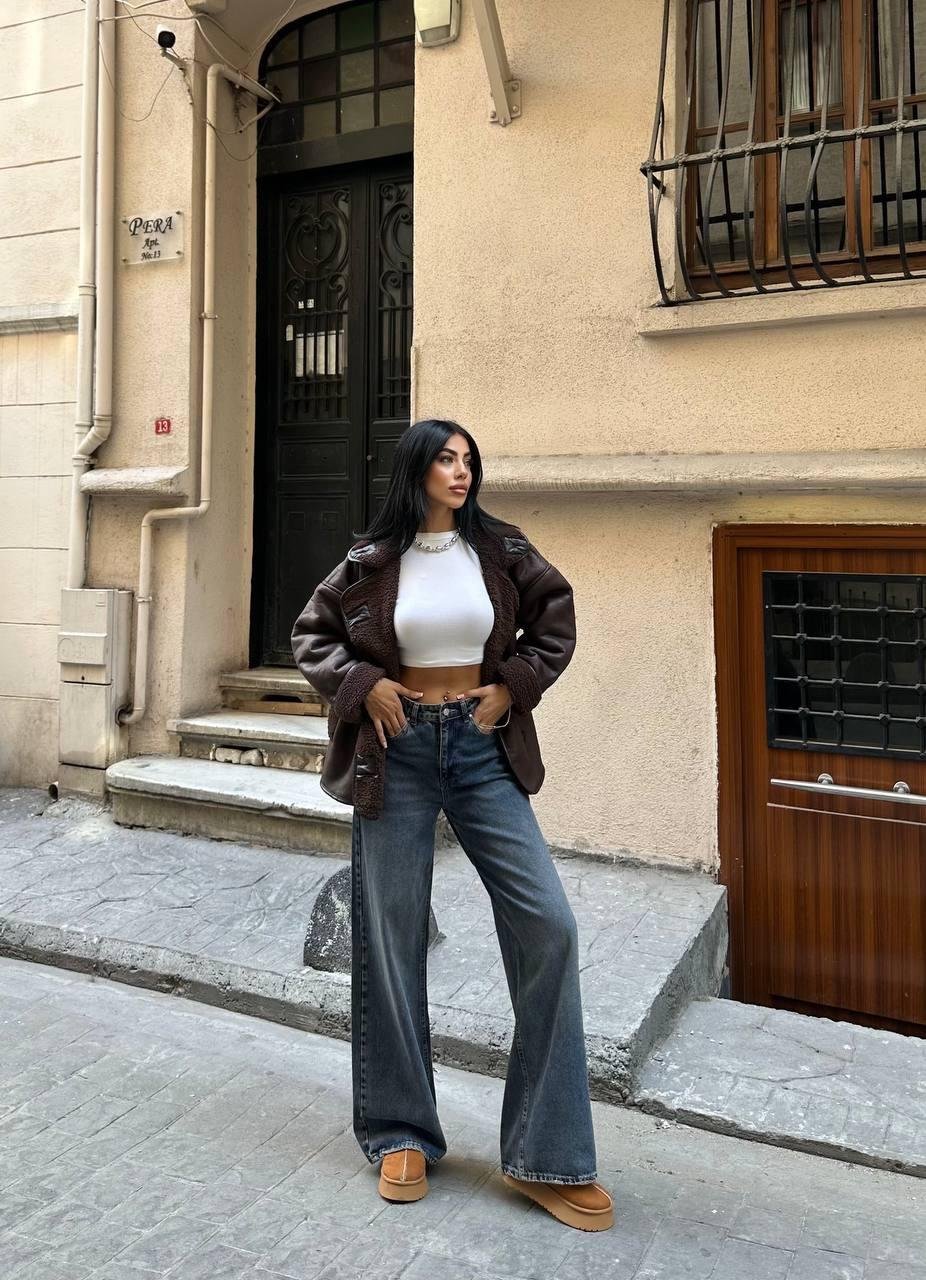 Kahverengi Lamine Çoban Düğmeli Mont