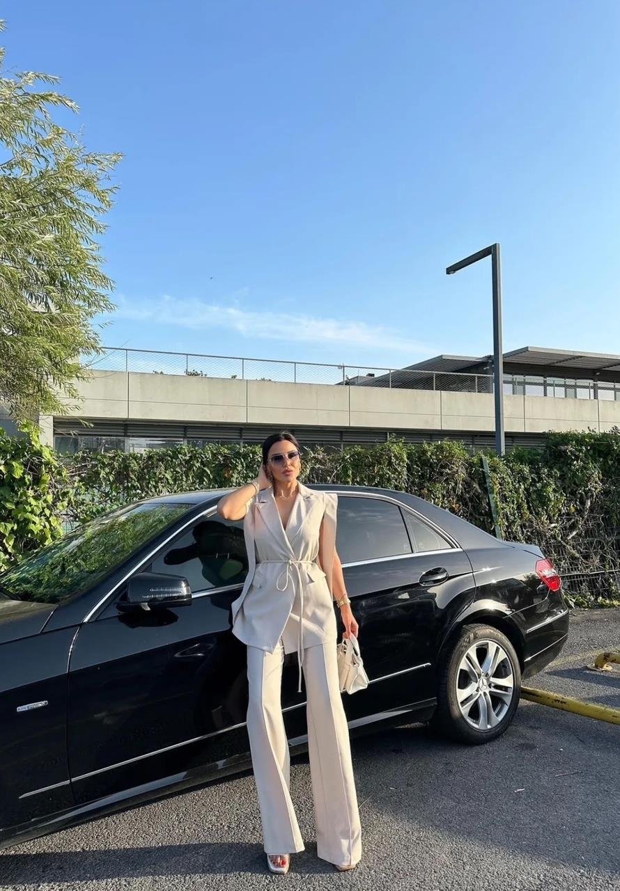 Krem Bağlamalı Yelek Pantolon Blazer Takım