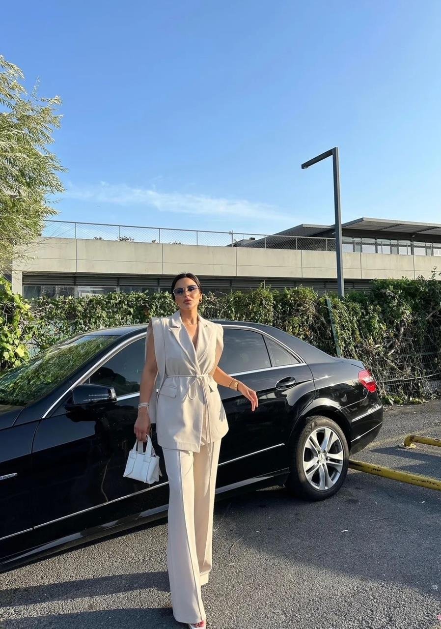 Krem Bağlamalı Yelek Pantolon Blazer Takım