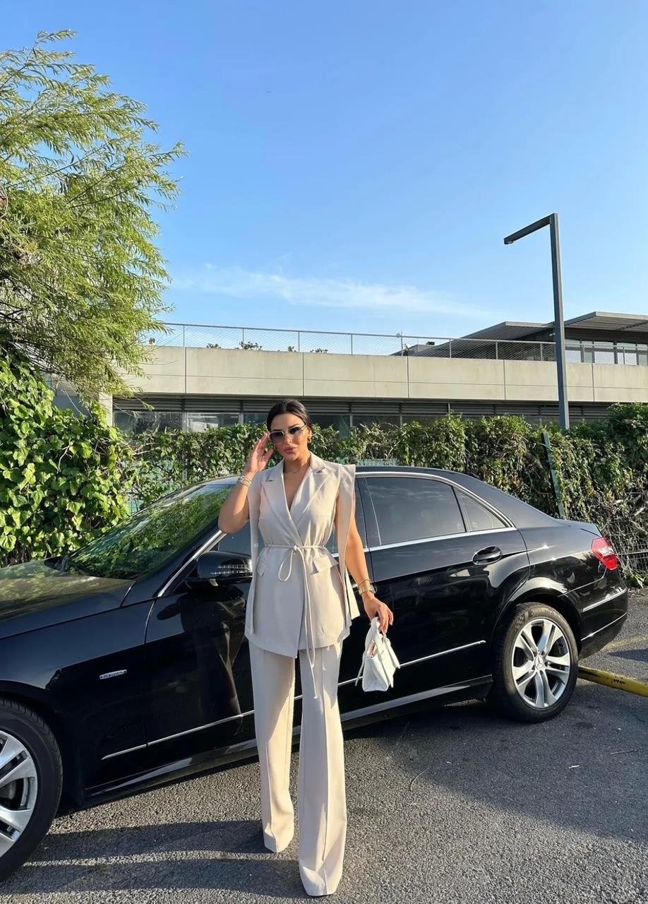 Krem Bağlamalı Yelek Pantolon Blazer Takım