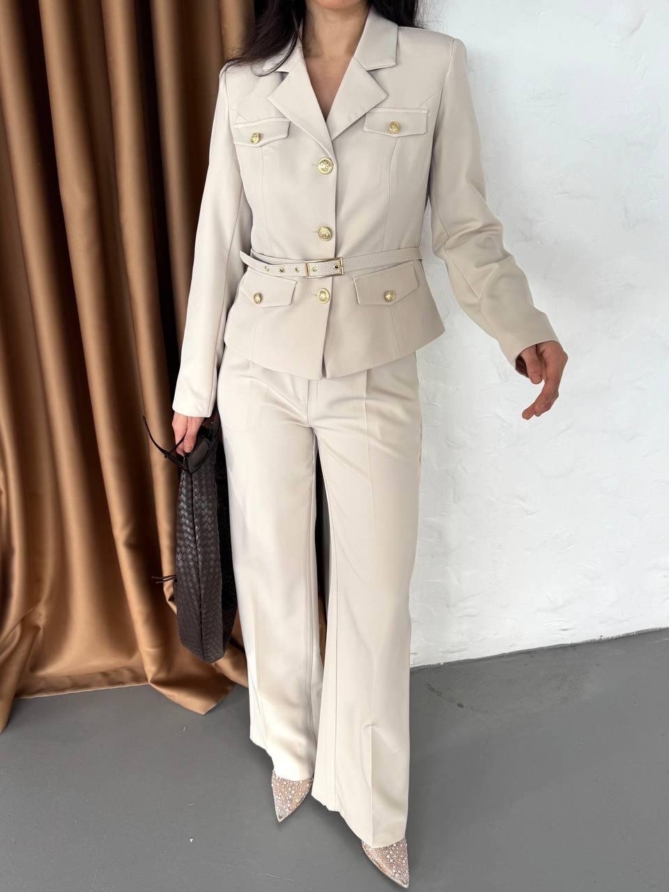 Krem Kemerli Ceket Pantolon Blazer Takım