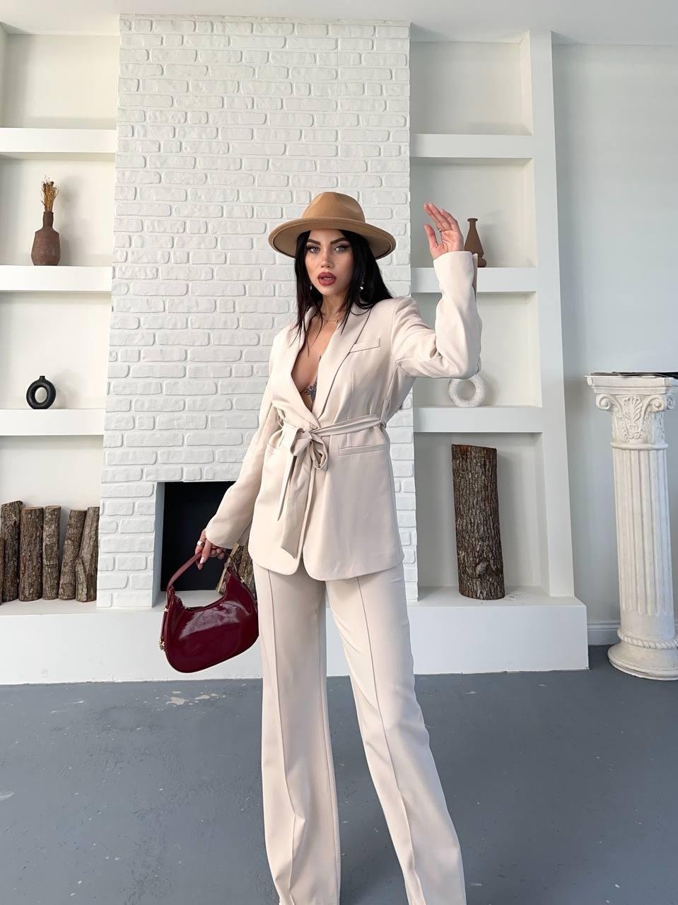 Krem Kuşaklı Bağlamalı Ceket Pantolon Blazer Takım