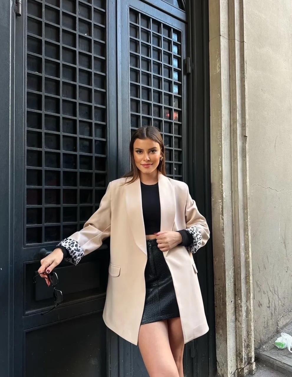 Krem Leopar Astarlı Blazer Ceket