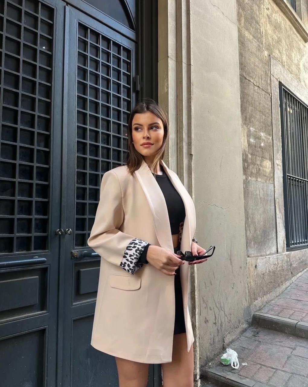 Krem Leopar Astarlı Blazer Ceket