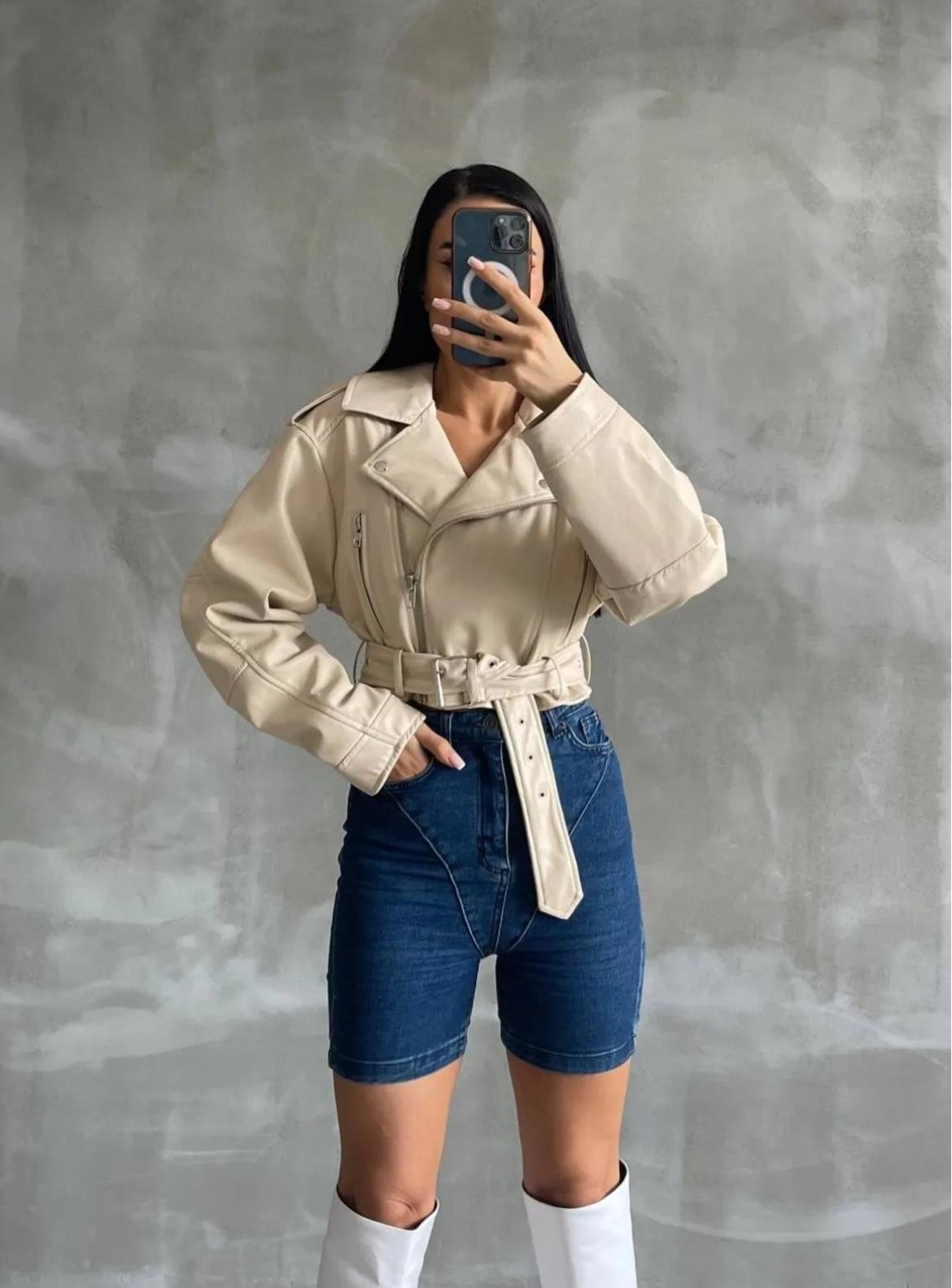 Krem Oversize Crop Deri Ceket