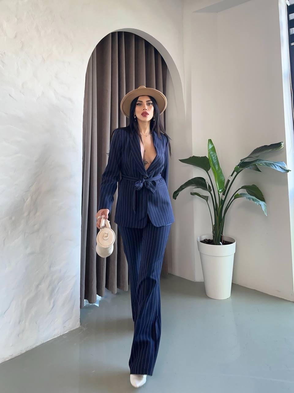 Lacivert-Çizgili Kuşaklı Bağlamalı Ceket Pantolon Blazer Takım
