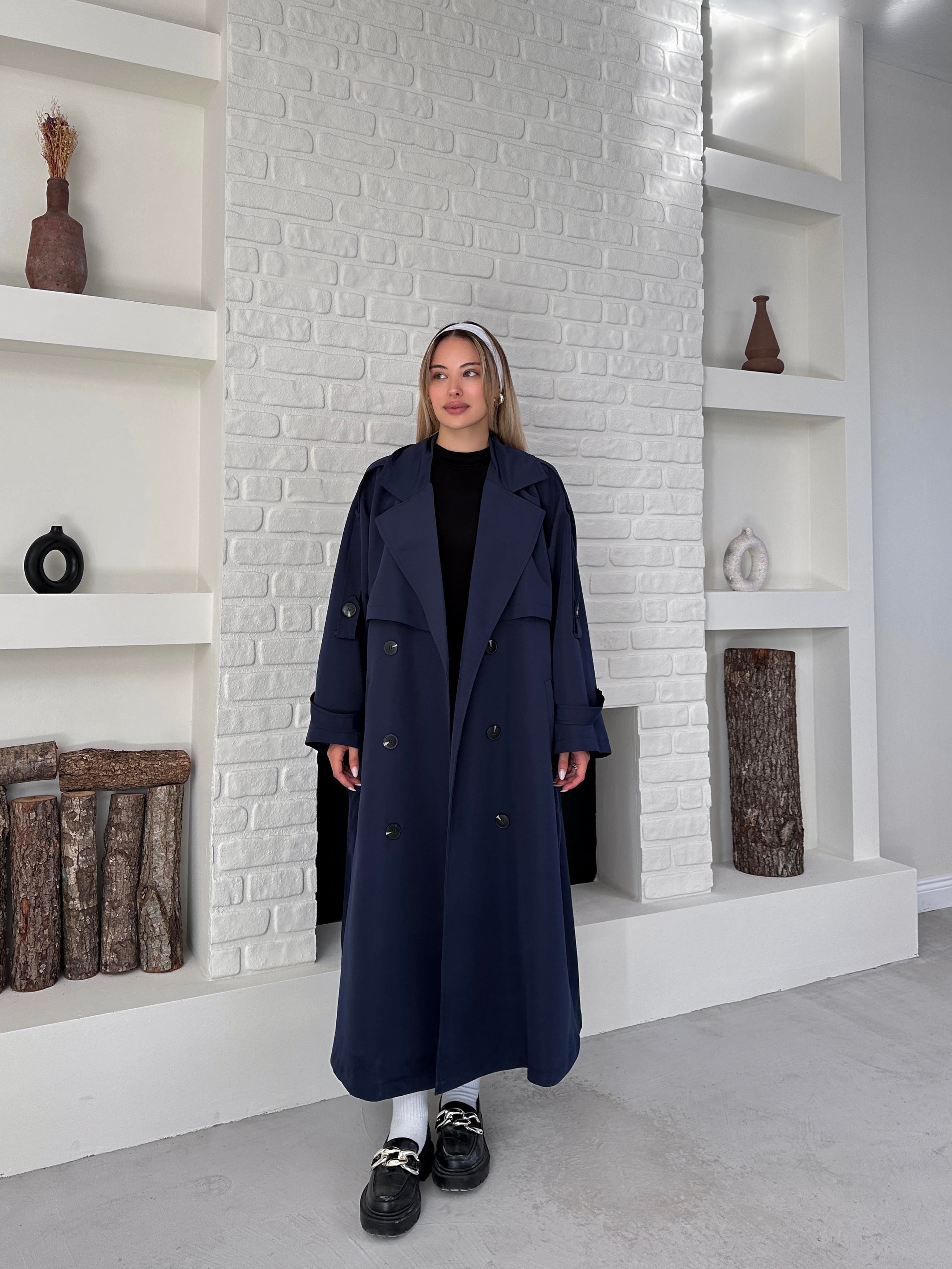 Lacivert Pelerinli Düğmeli Uzun Trençkot