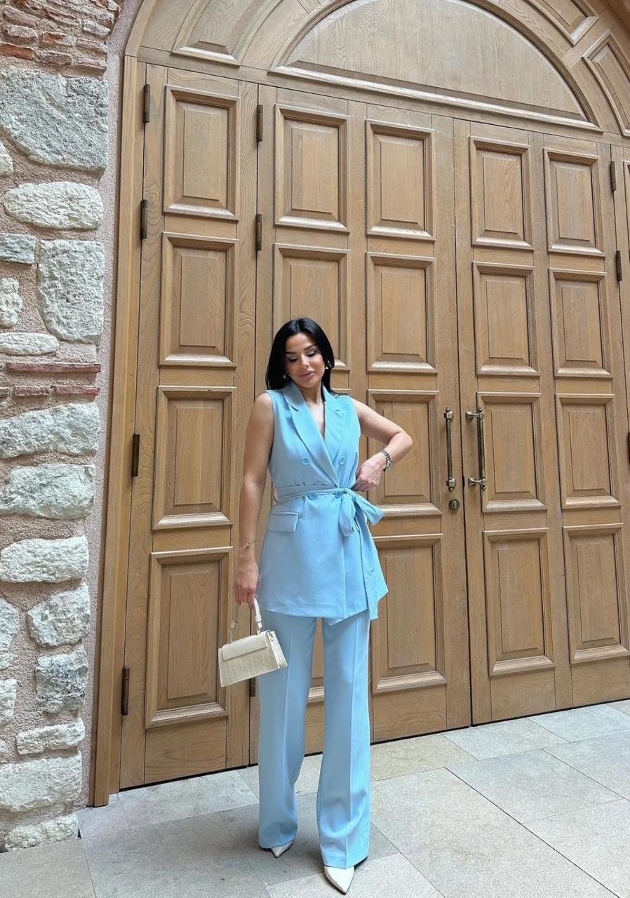 Mavi Düğmeli Kuşaklı Yelek Pantolon Blazer Takım