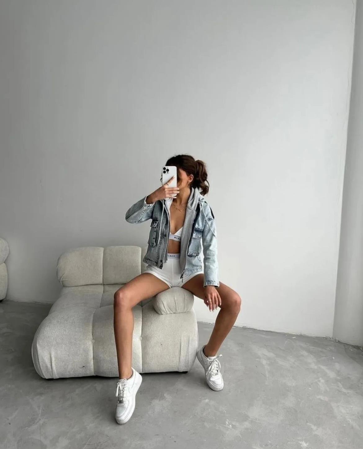 Mavi Gri Kapüşonlu Denim Ceket