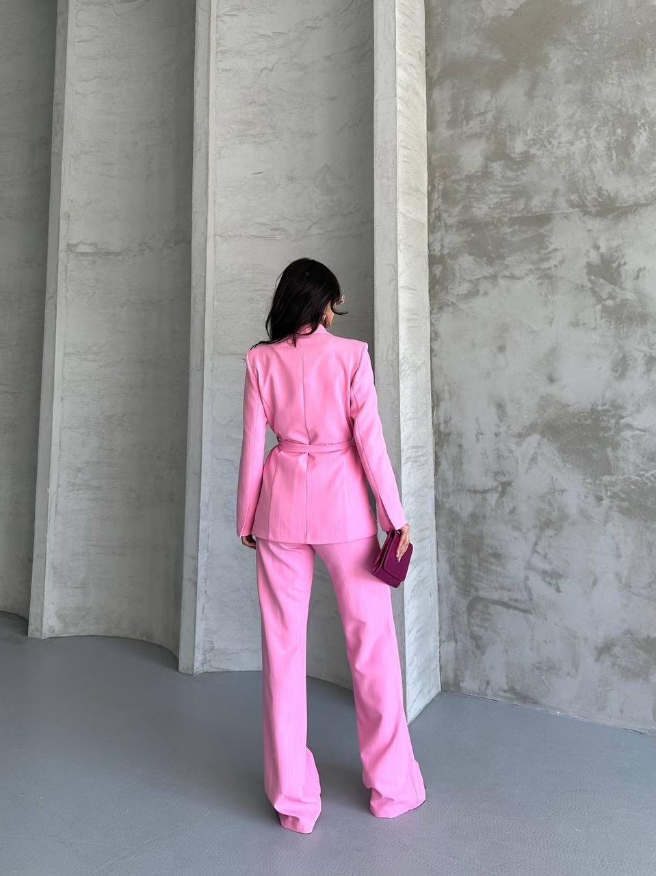 Pembe Kuşaklı Blazer Takım