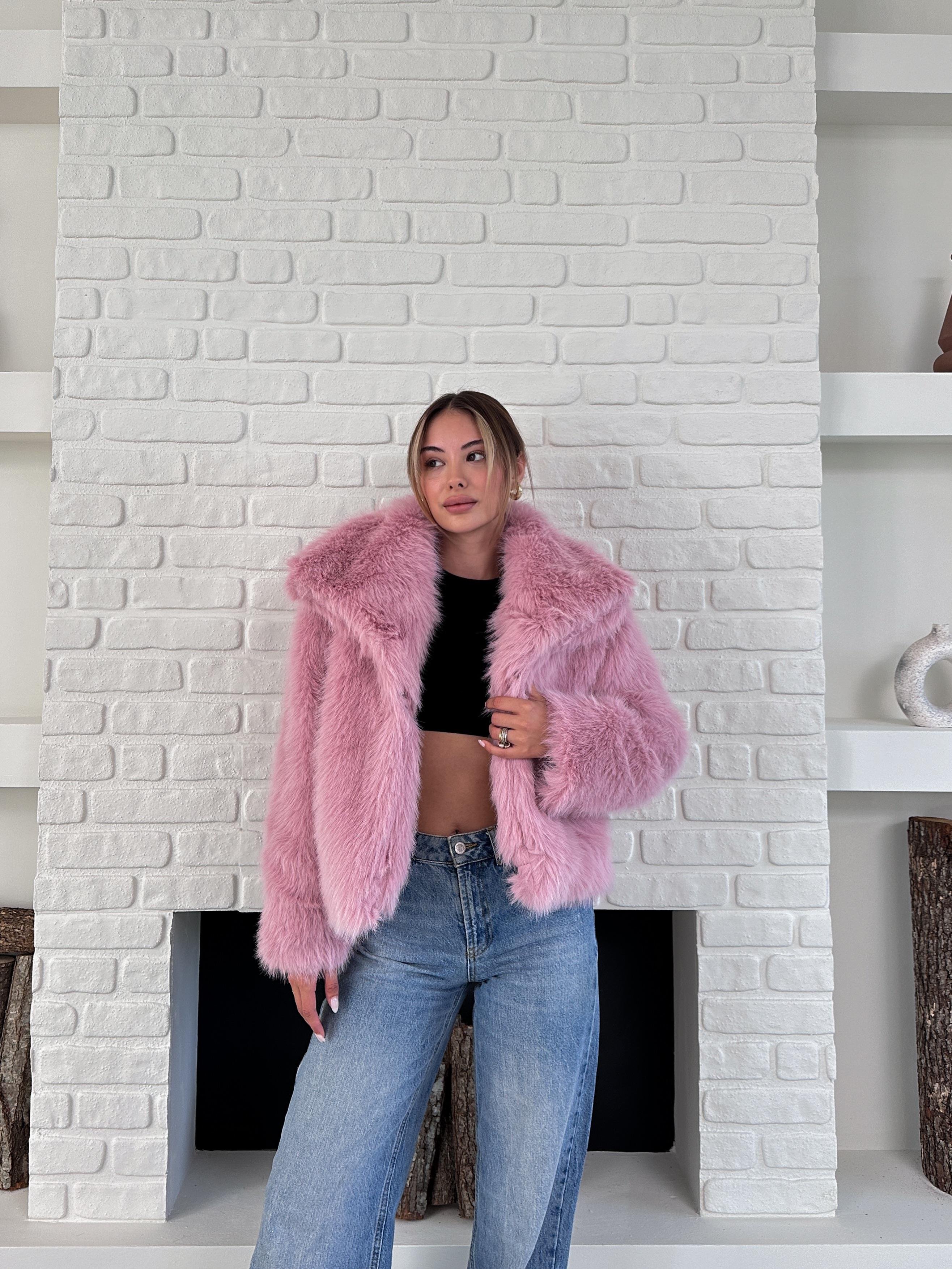 Pembe Premium Yumuşak Dokulu Astarlı Kürk